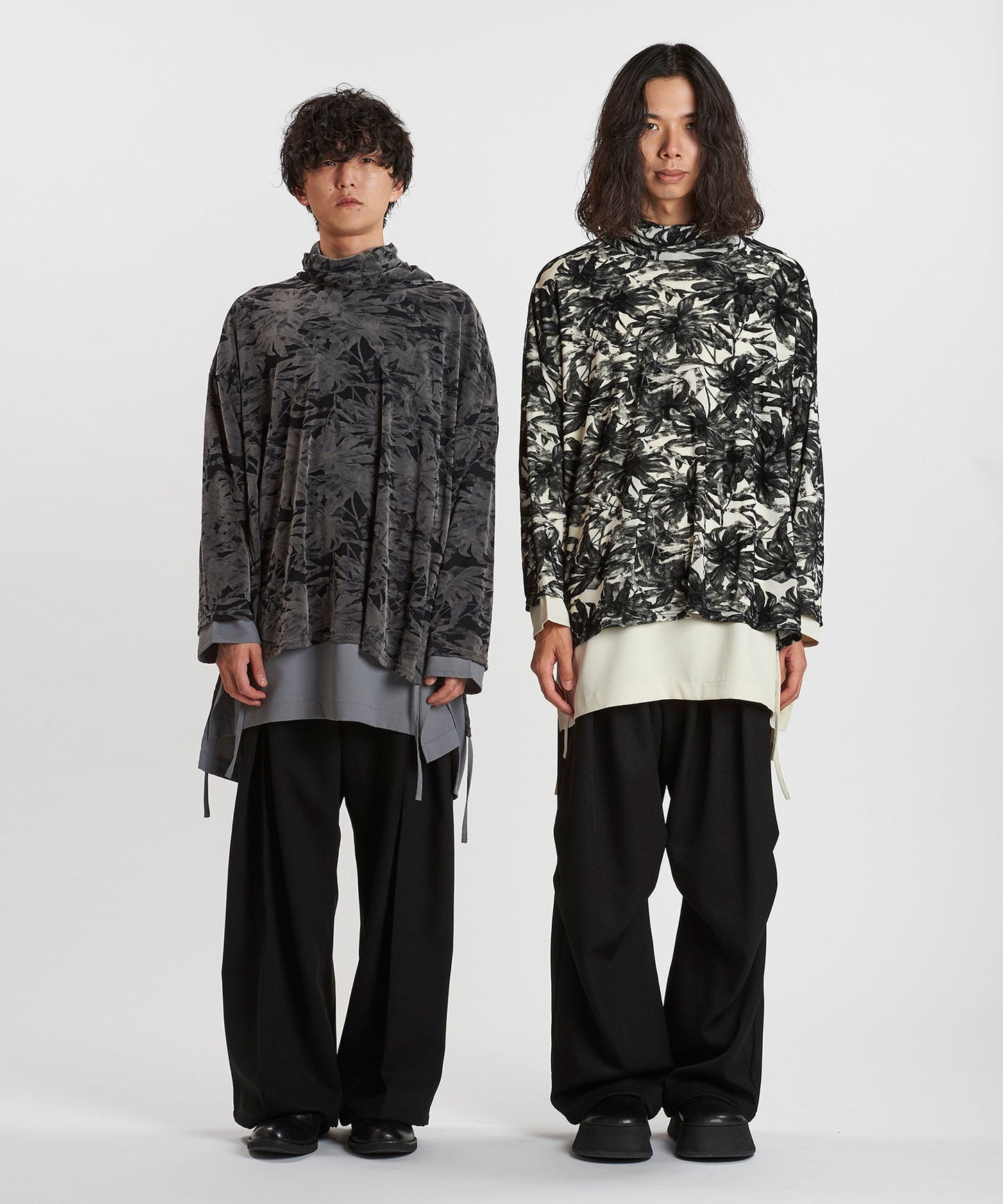 GRAY Model:H169cm / WHITE Model:H180cm