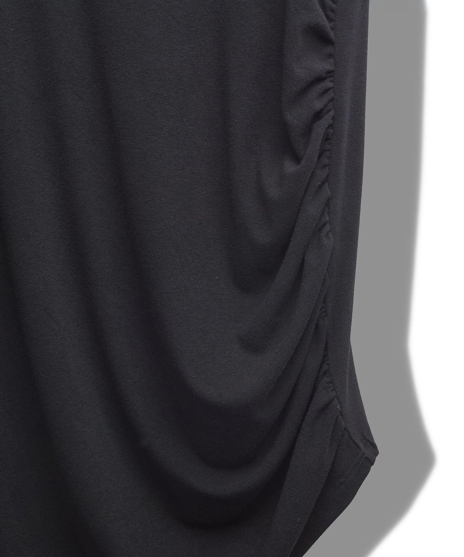 ボリュームネックギャザードレープPO