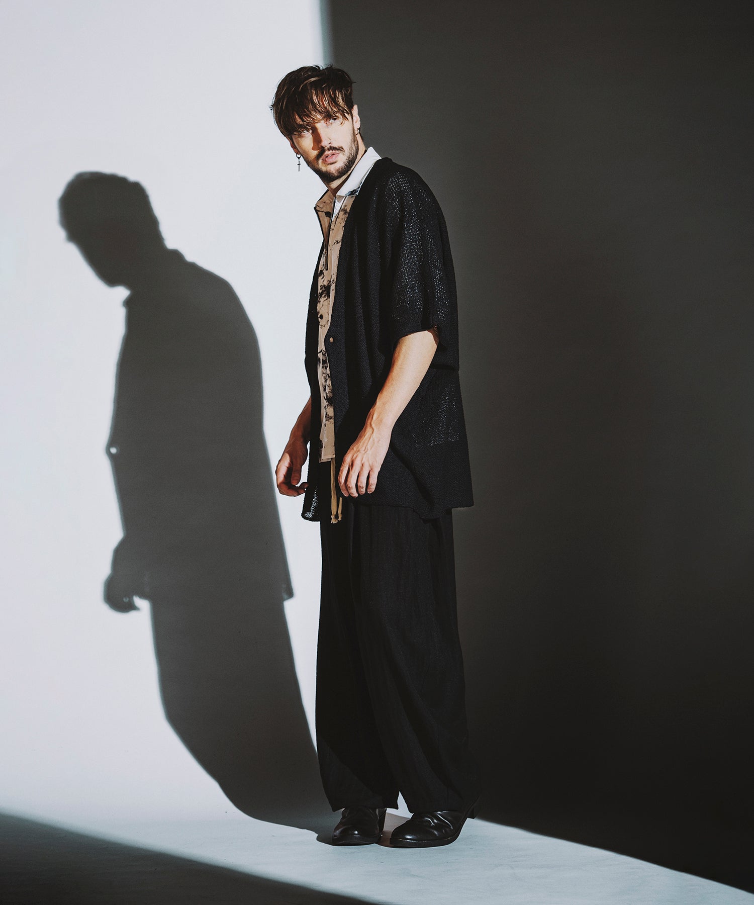 BLACK Model:H182cm