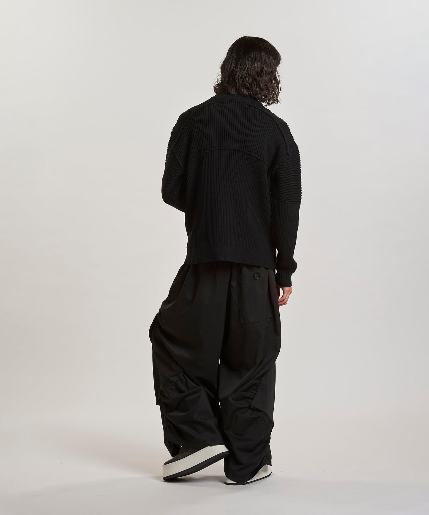 BLACK Model:H180cm