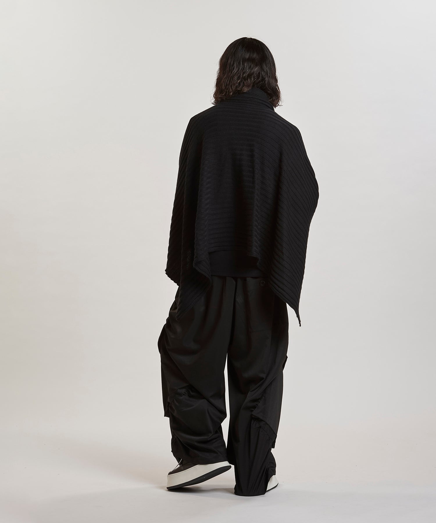 BLACK Model:H180cm