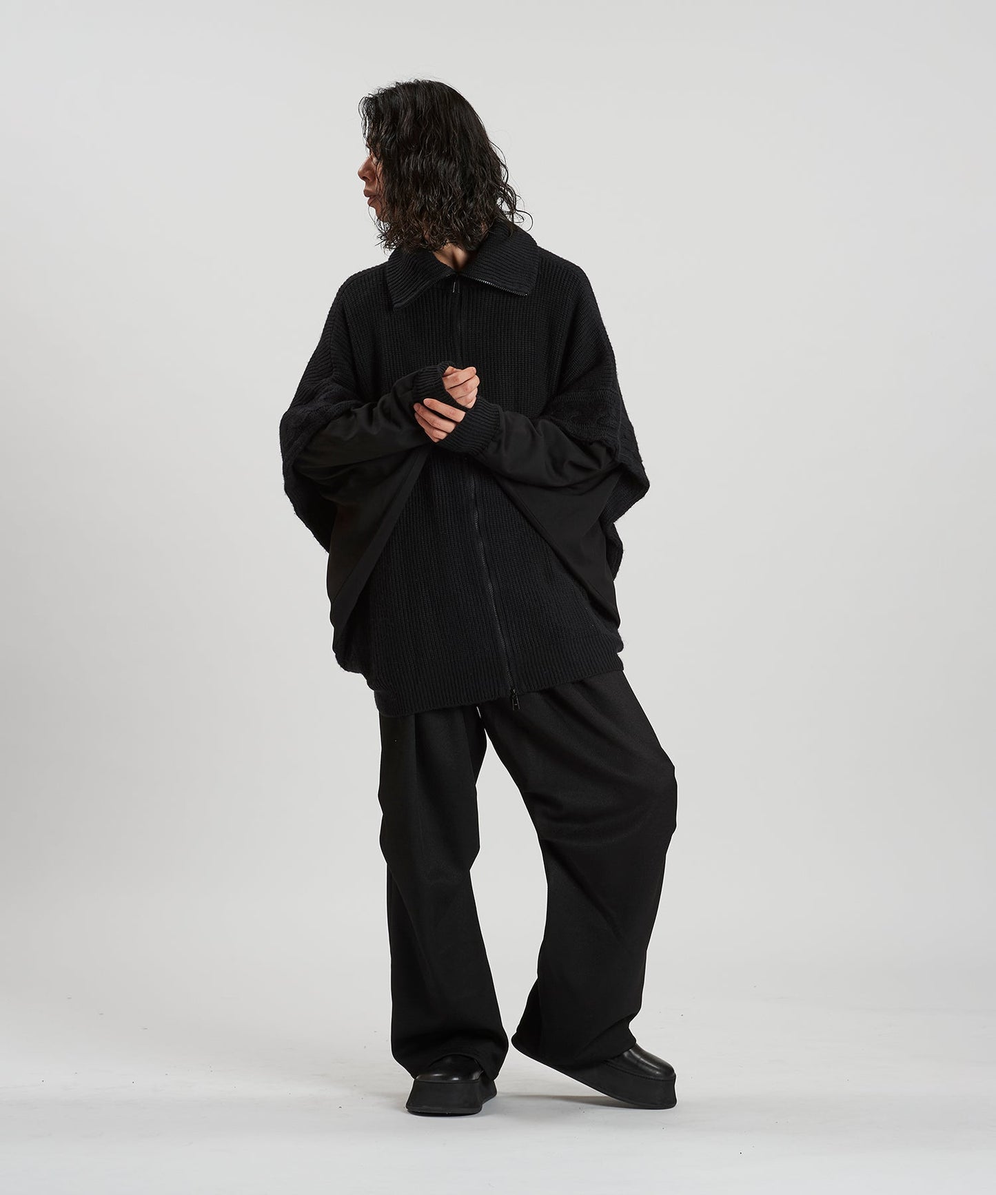 BLACK Model:H180cm