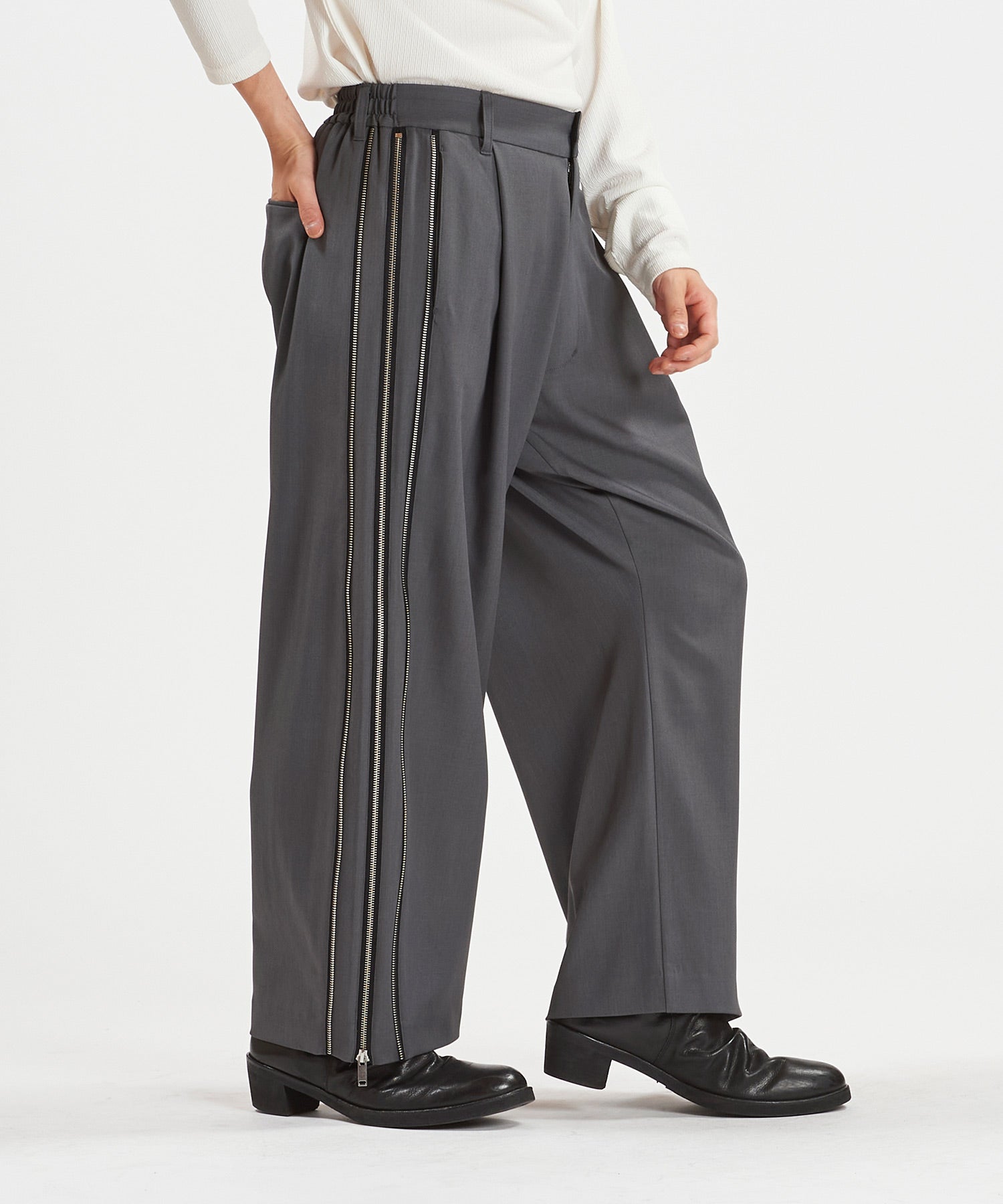 サイドZIPイージーワイドトラウザーズ