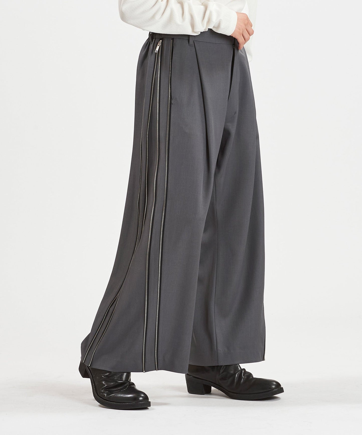 サイドZIPイージーワイドトラウザーズ