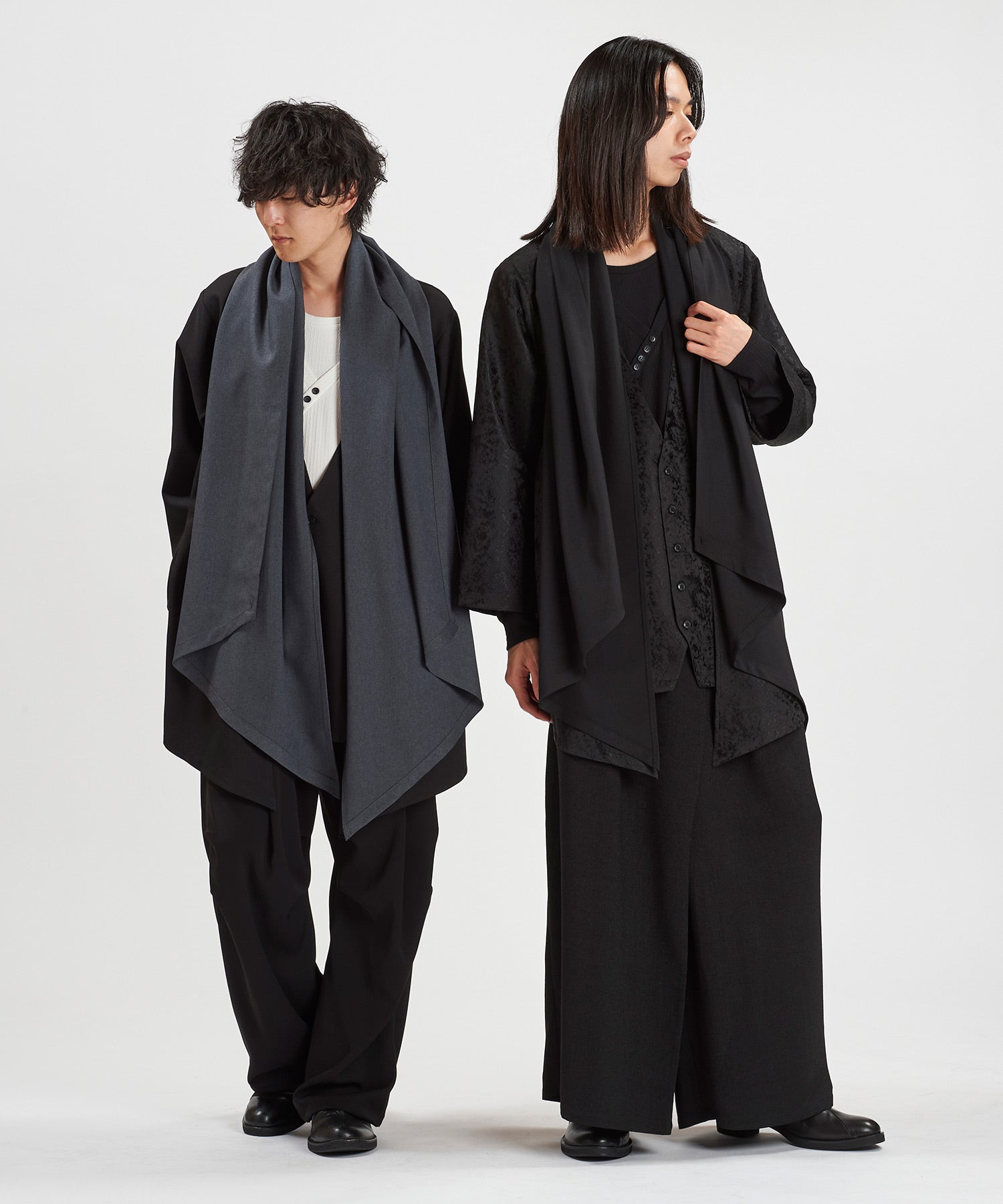 BLACK Model:H169cm / PATTERN1 Model:H180cm