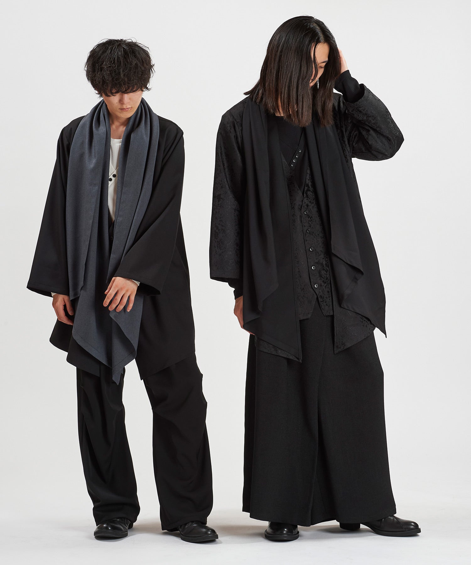 BLACK Model:H169cm / PATTERN1 Model:H180cm