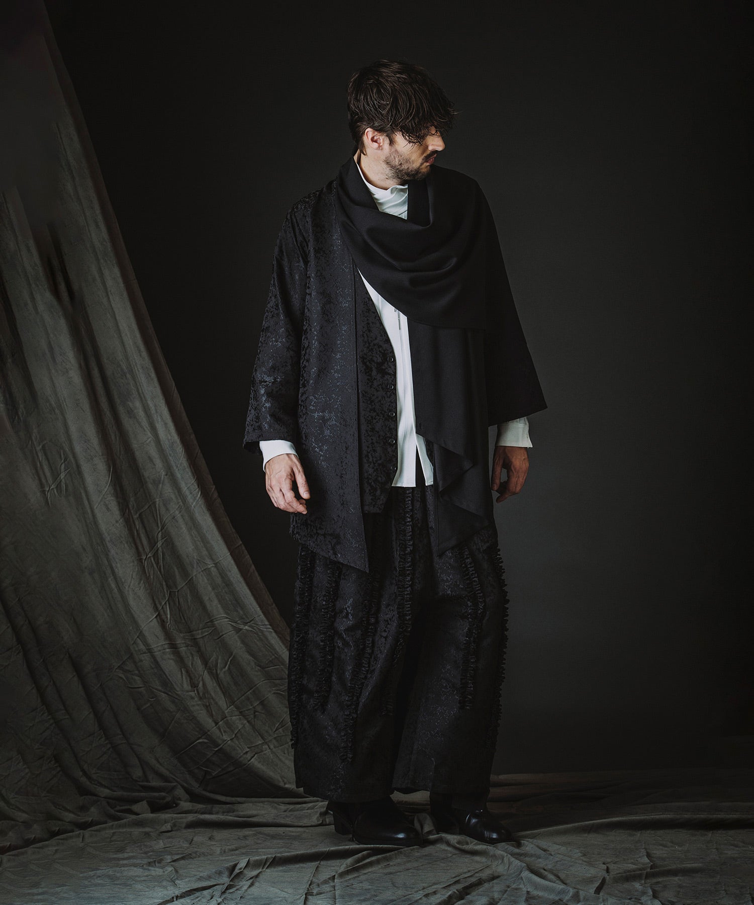 PATTERN1 Model:H182cm