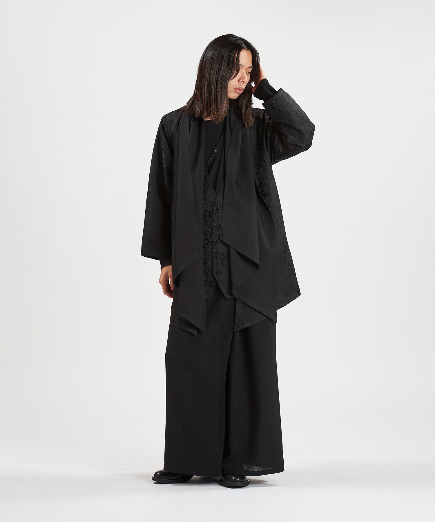 PATTERN1 Model:H180cm