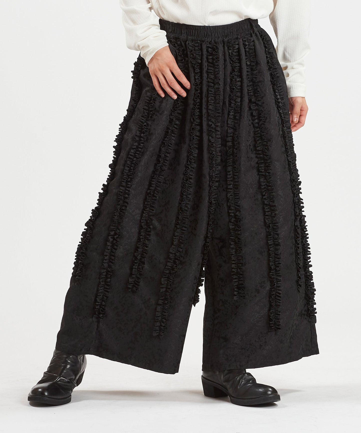 フリルバギートラウザーズ