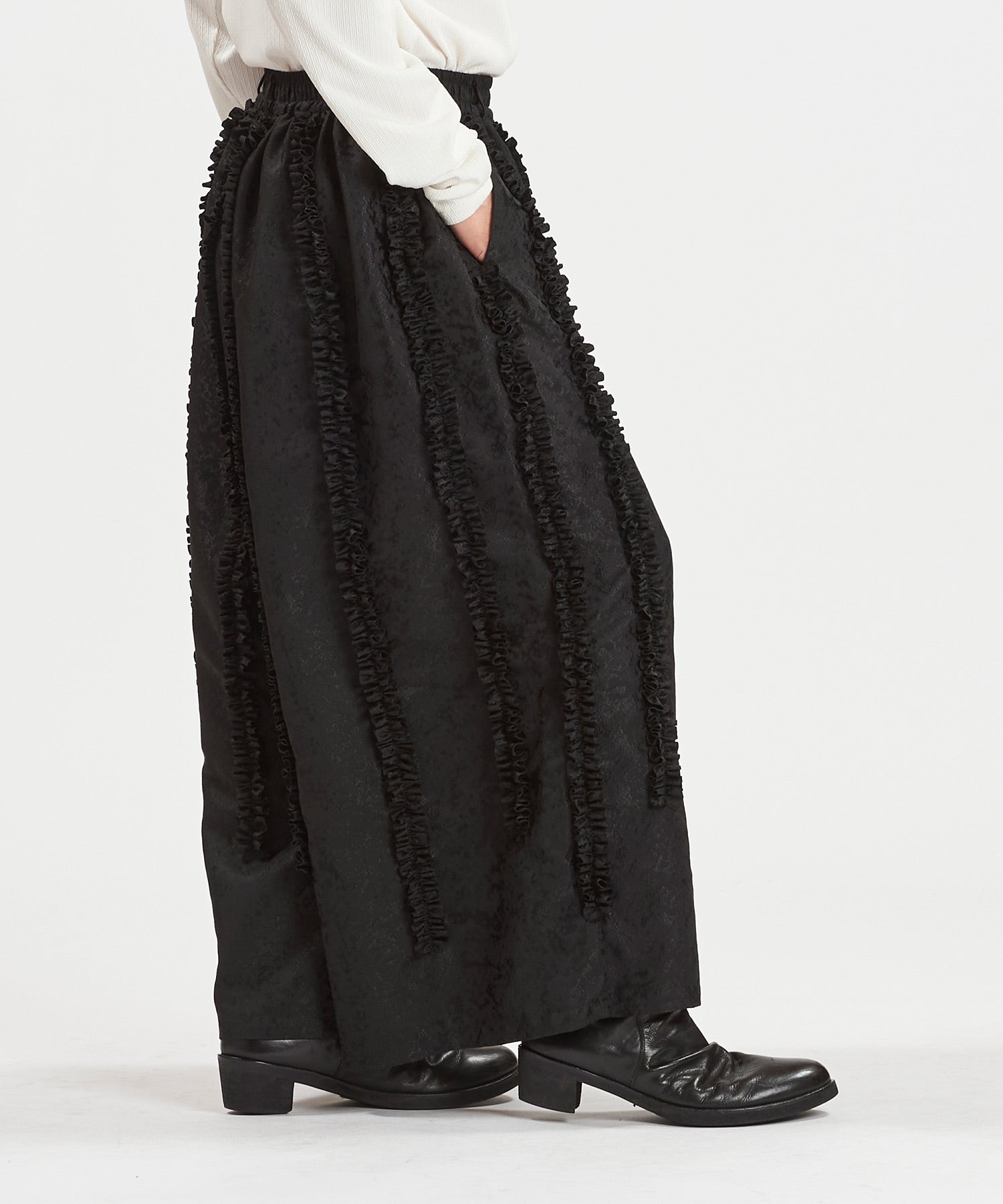 フリルバギートラウザーズ