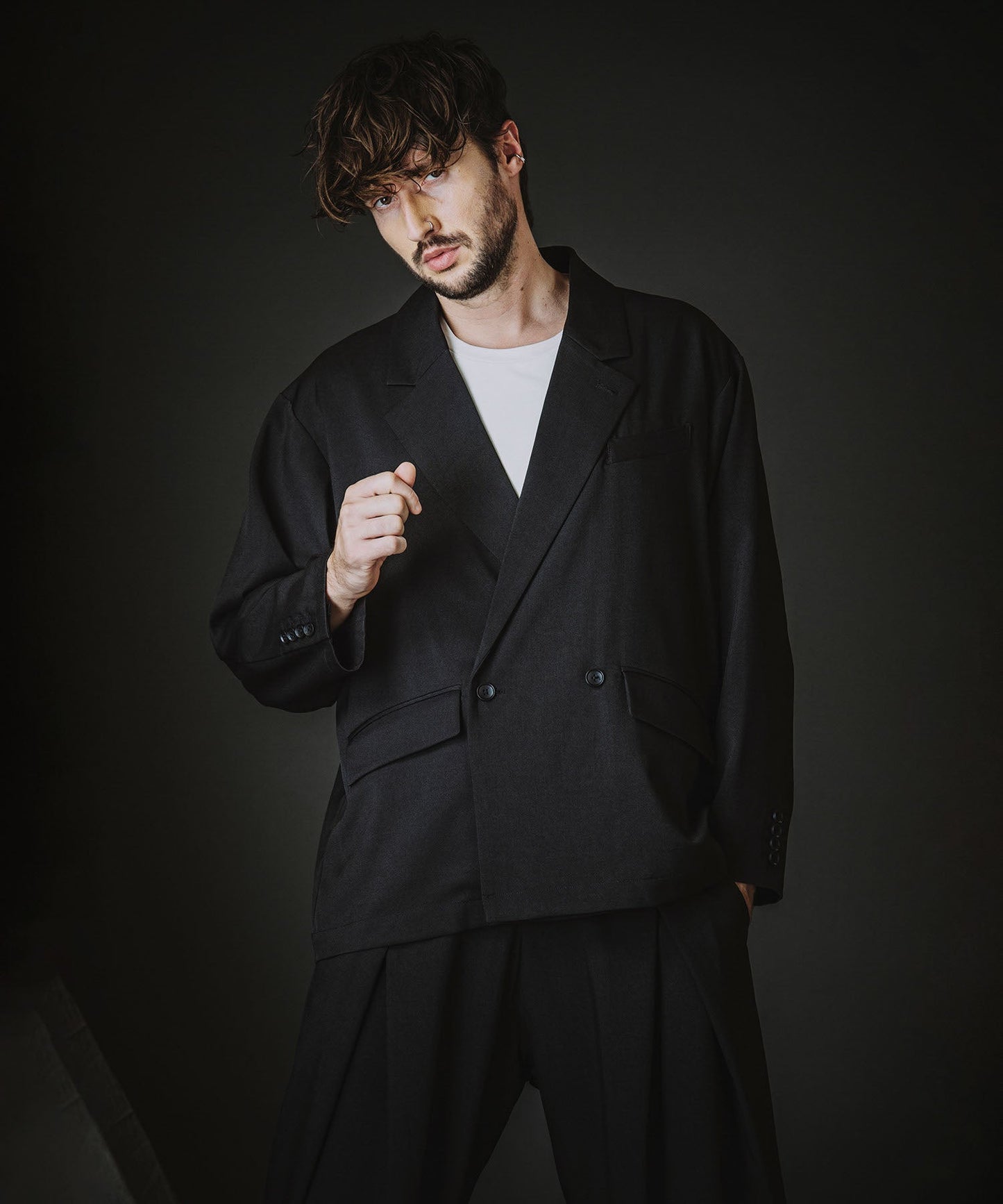 バックスリットダブルブレストJKT