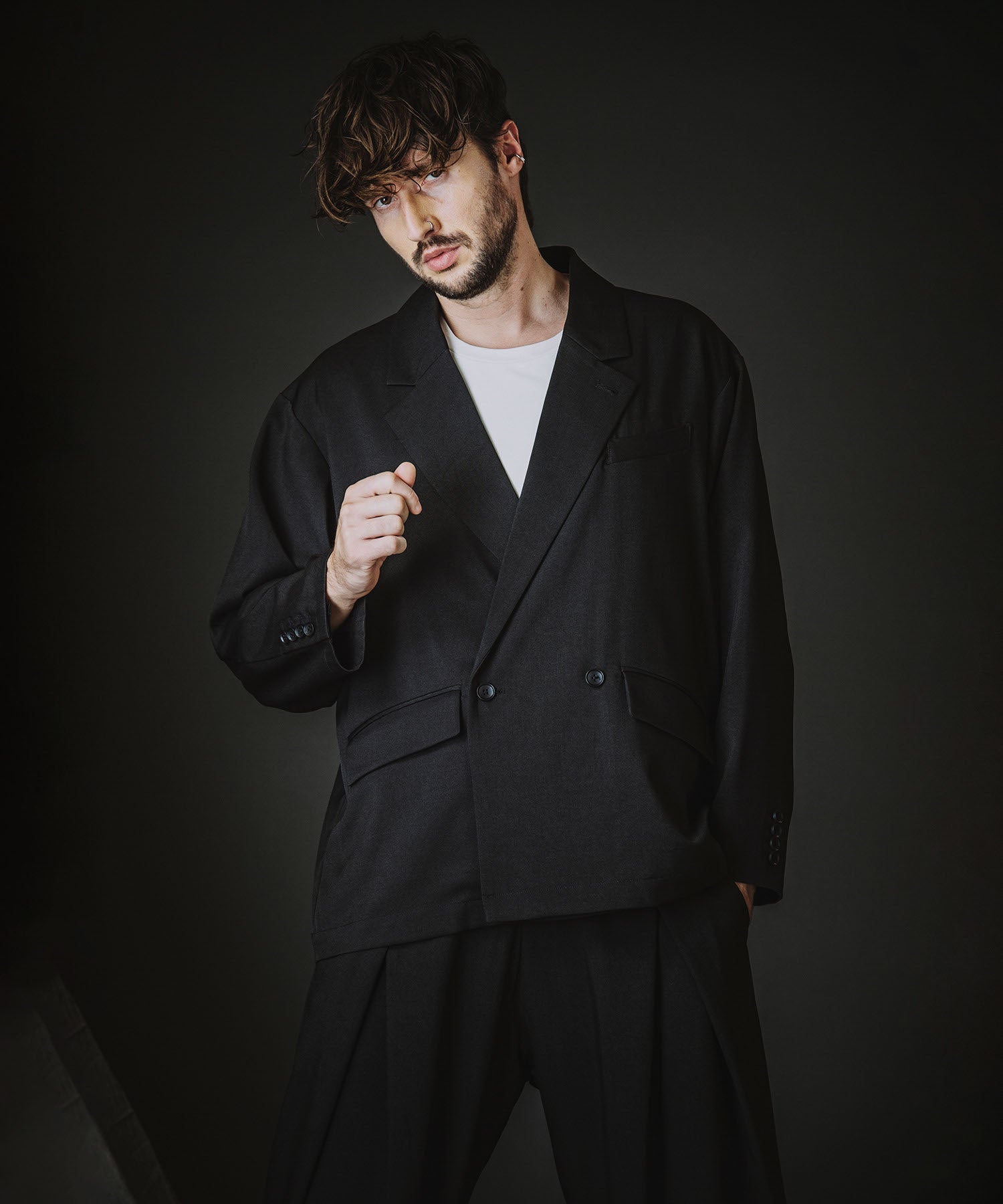 バックスリットダブルブレストJKT