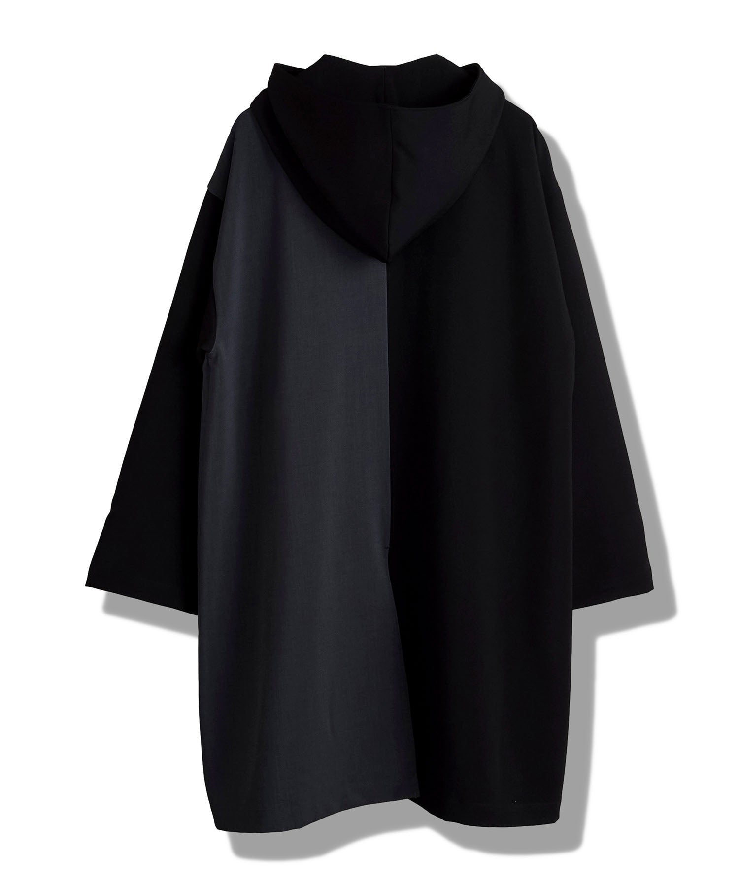 チェンジングフーデッドコート