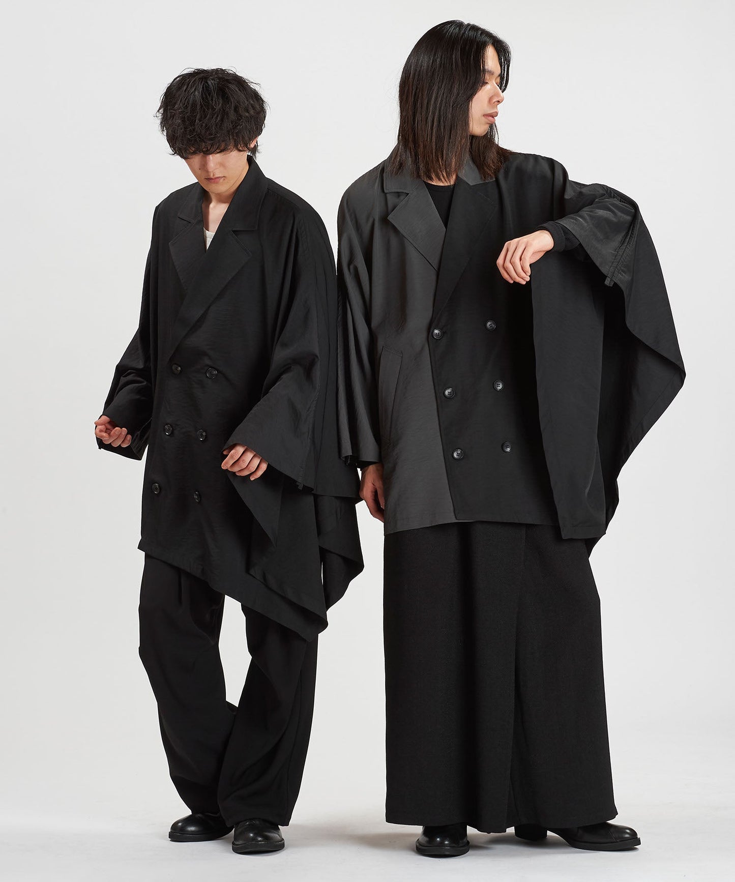 BLACK Model:H169cm / MIX Model:H180cm