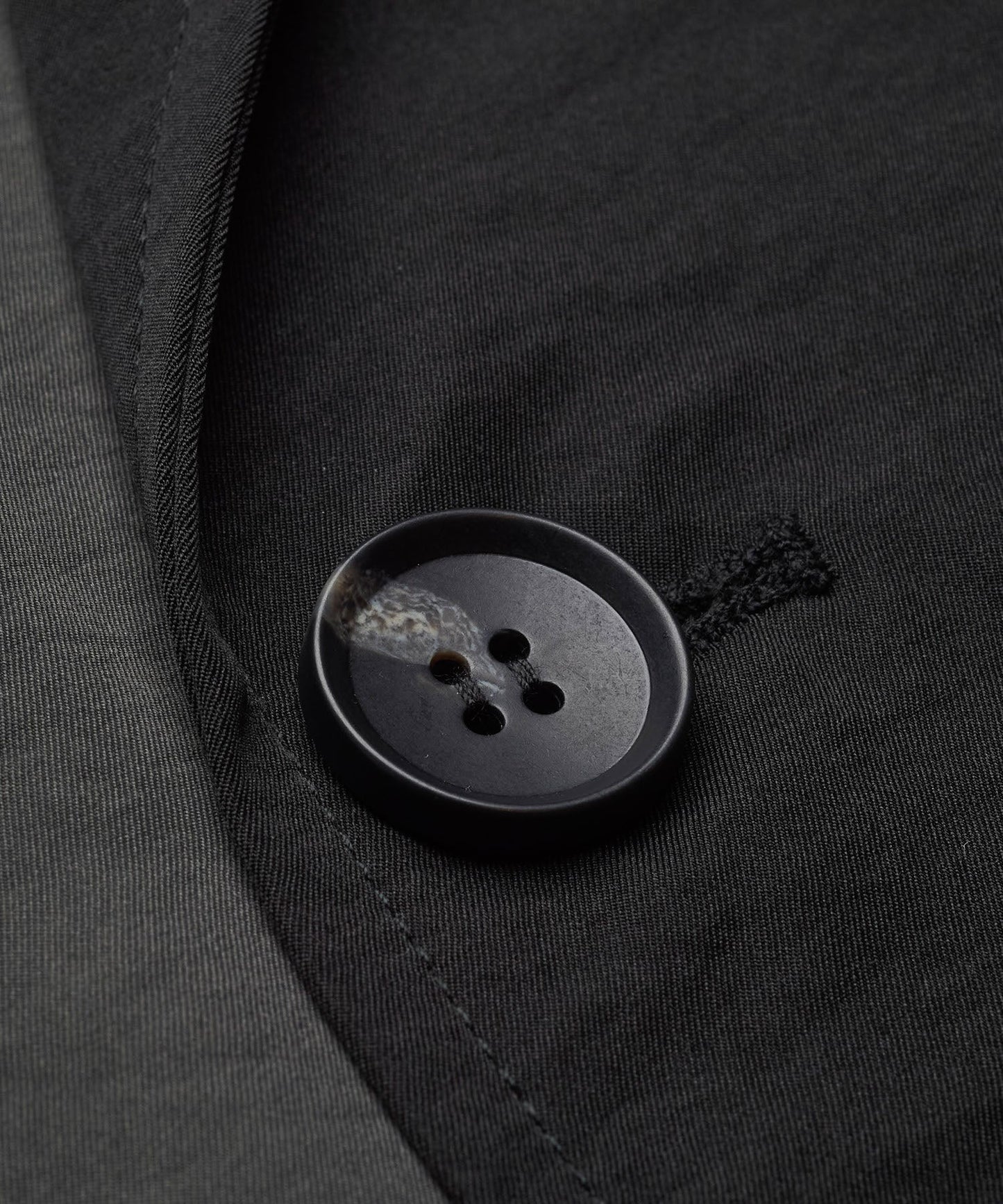 アシンメトリーダブルブレストコート