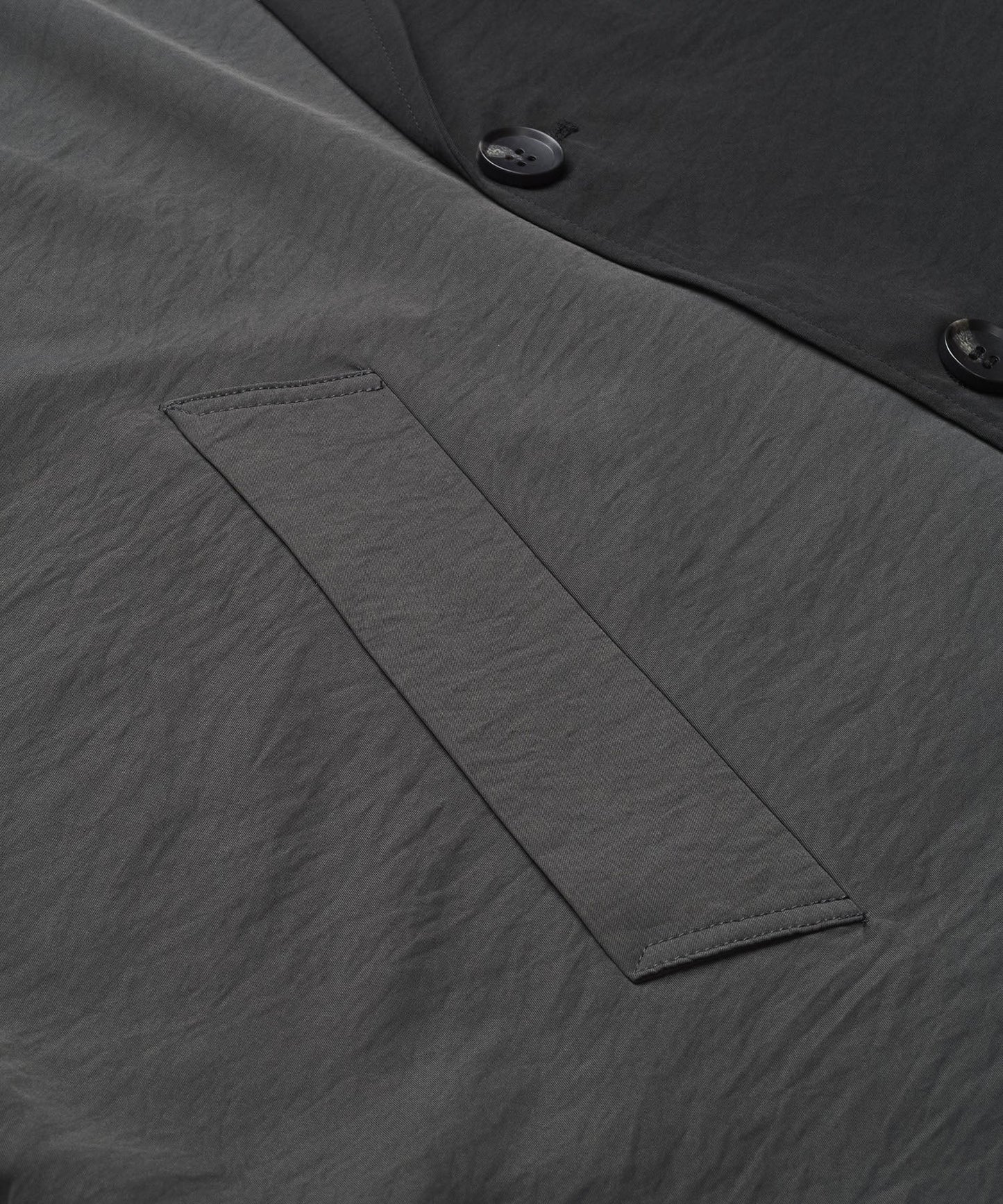 アシンメトリーダブルブレストコート