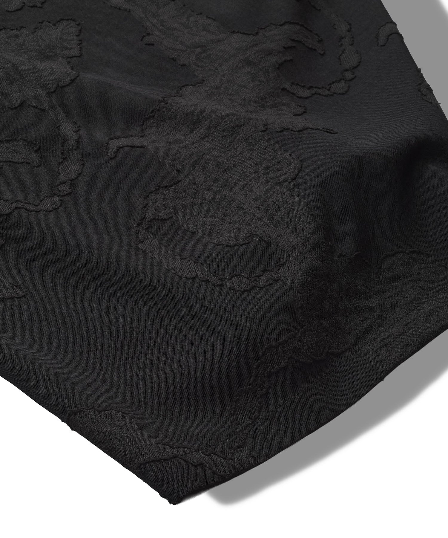 フラッタリングカーゴトラウザーズ