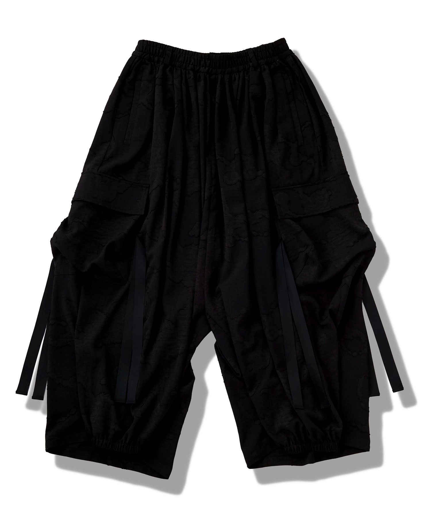 フラッタリングカーゴトラウザーズ