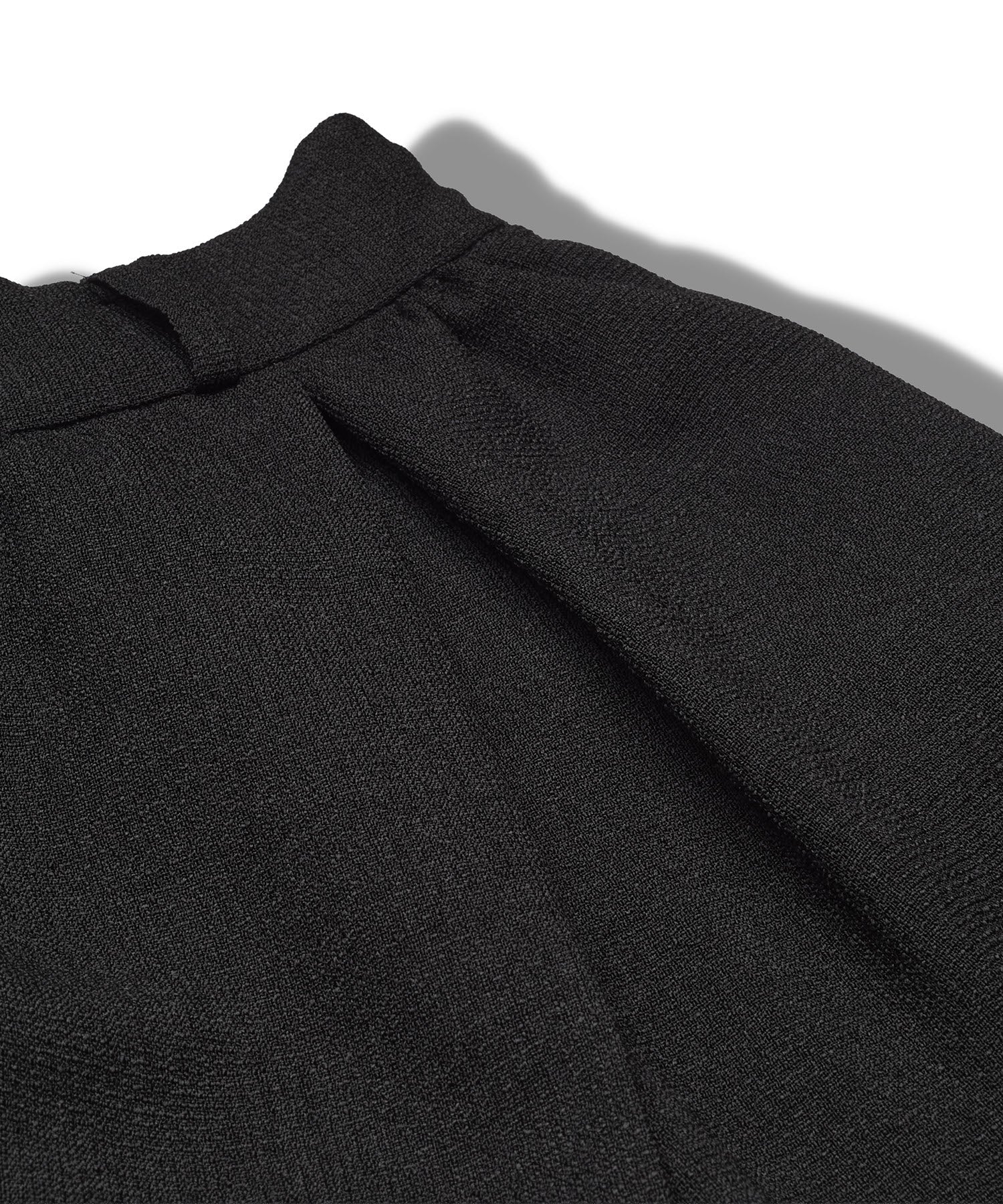 ワイドラップトラウザーズ