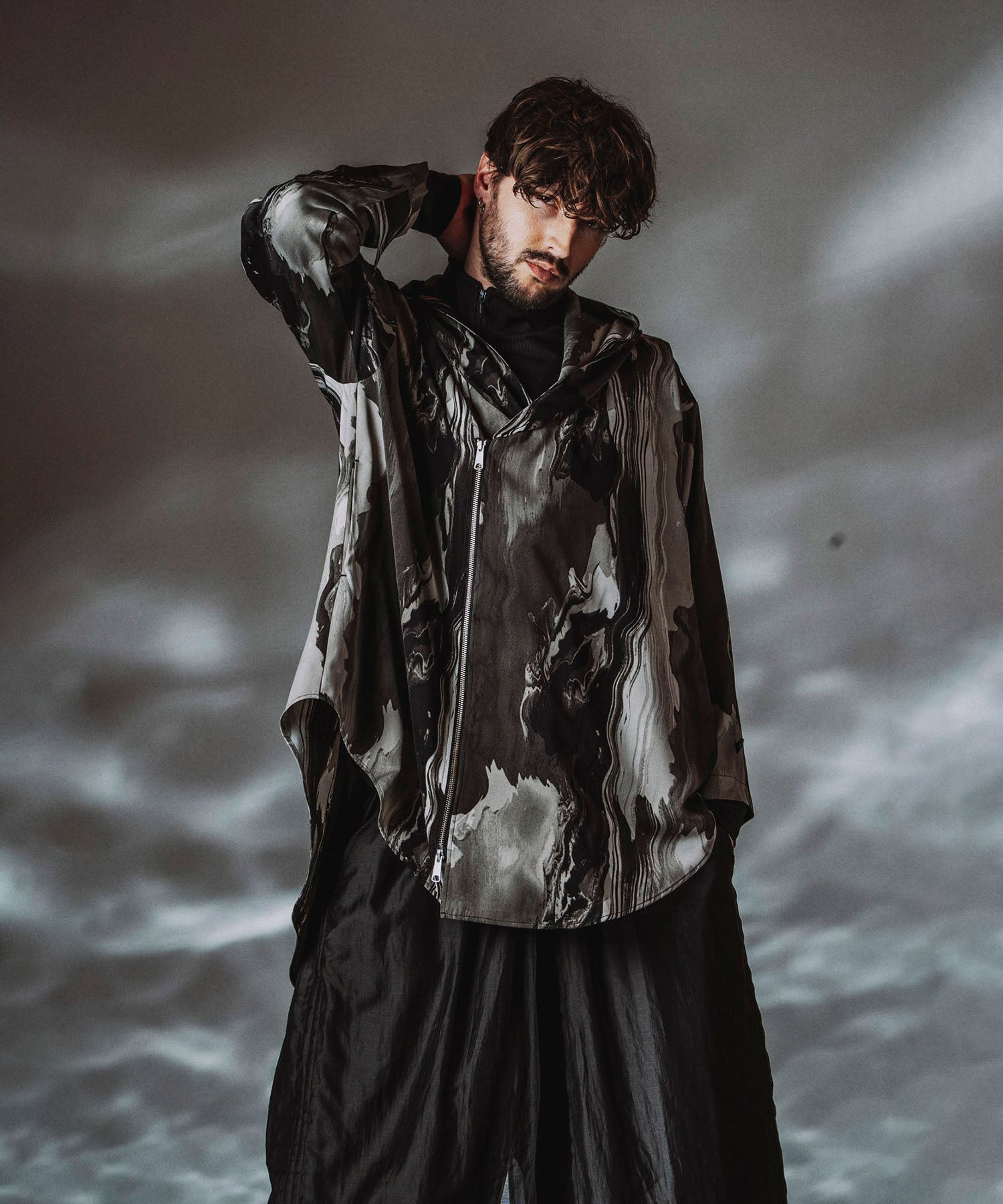 PATTERN1 Model:H182cm