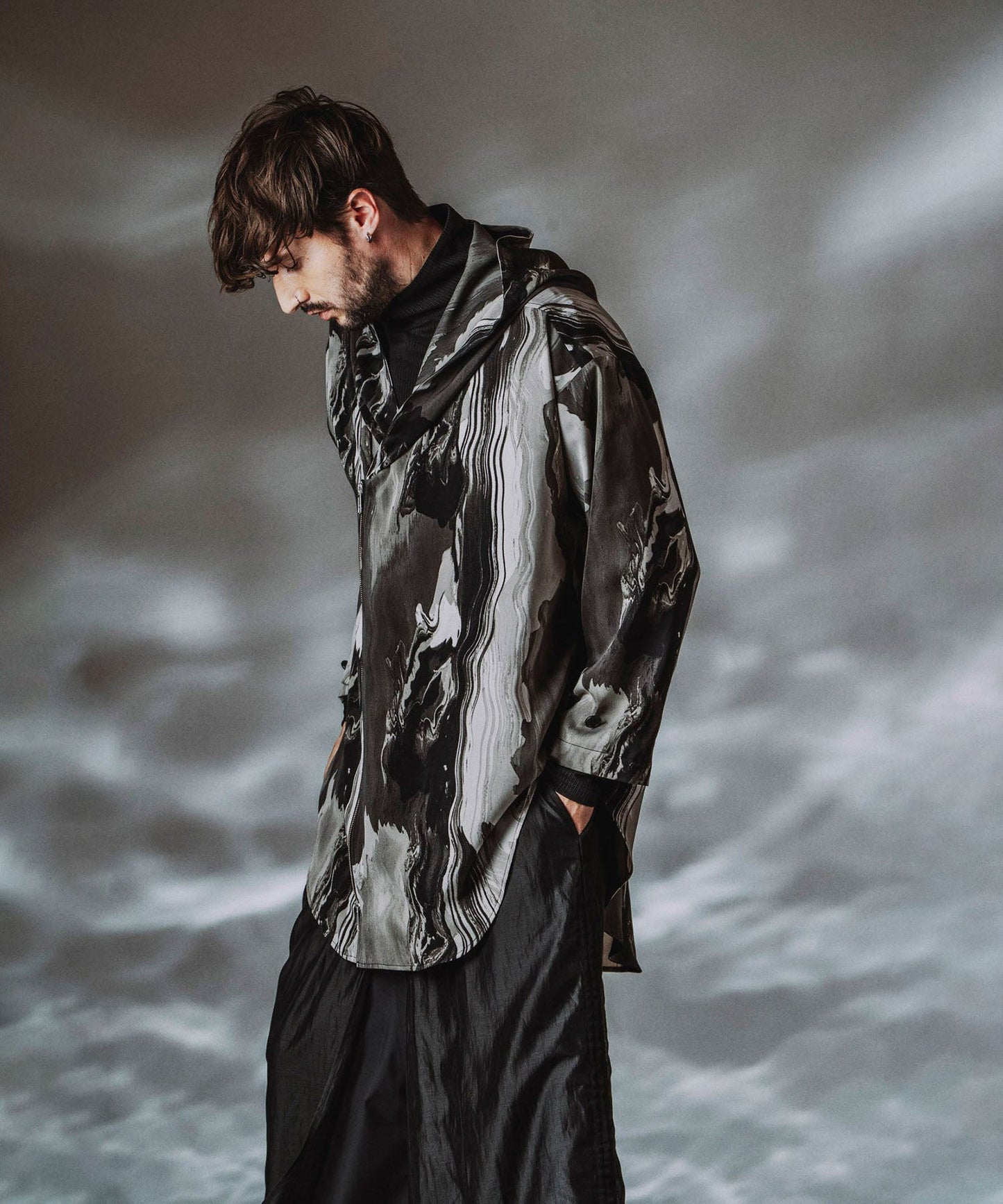 PATTERN1 Model:H182cm