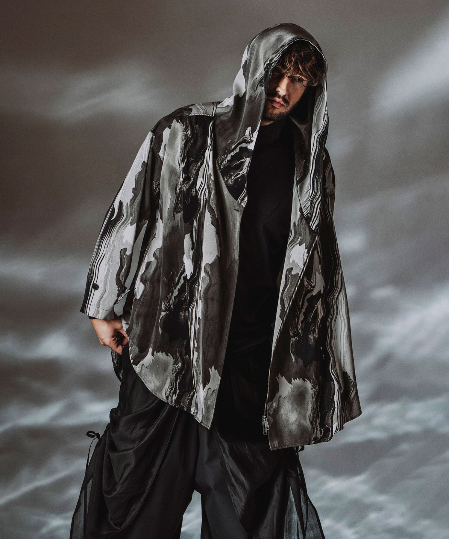 PATTERN1 Model:H182cm