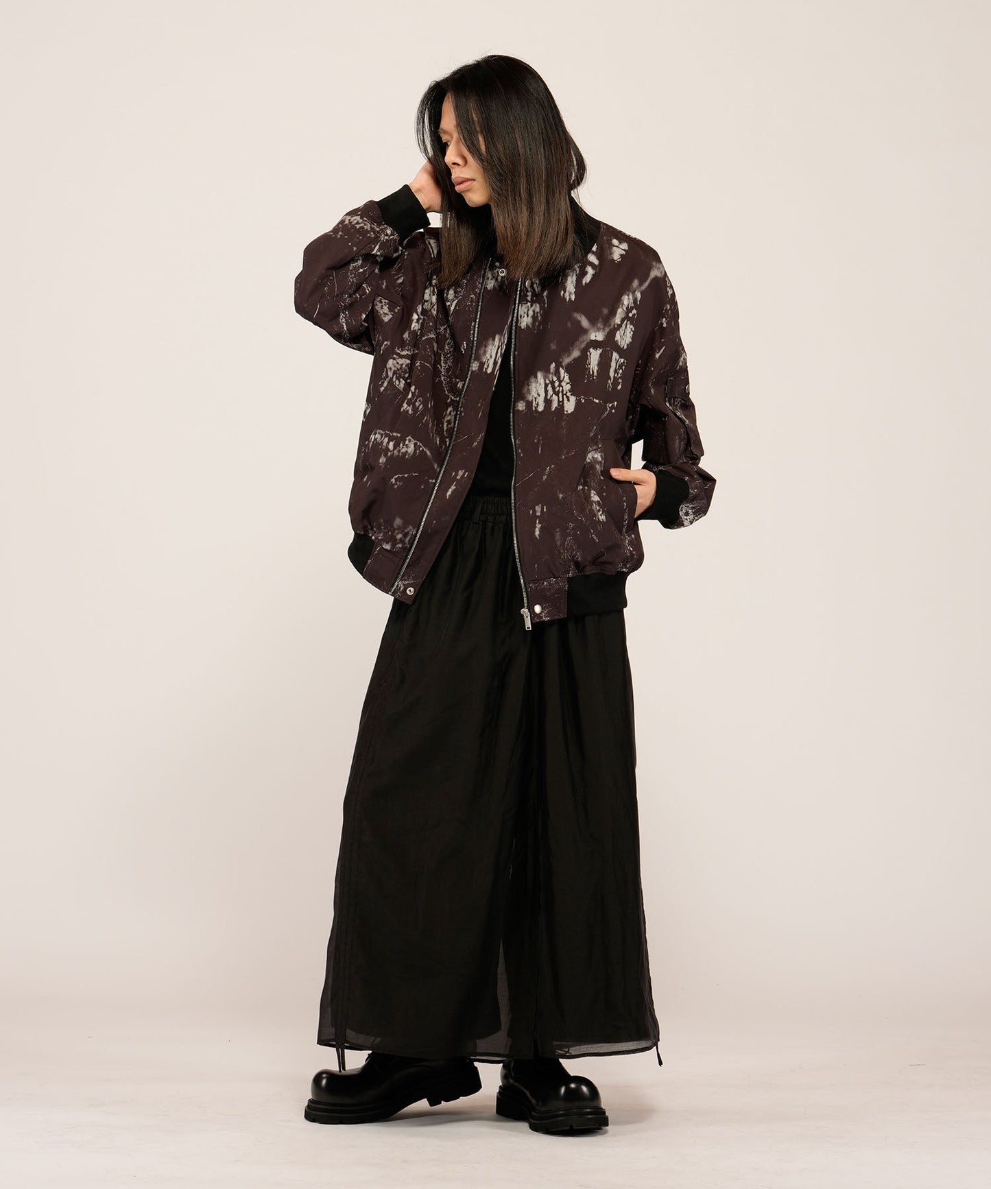 PATTERN1 Model:H180cm