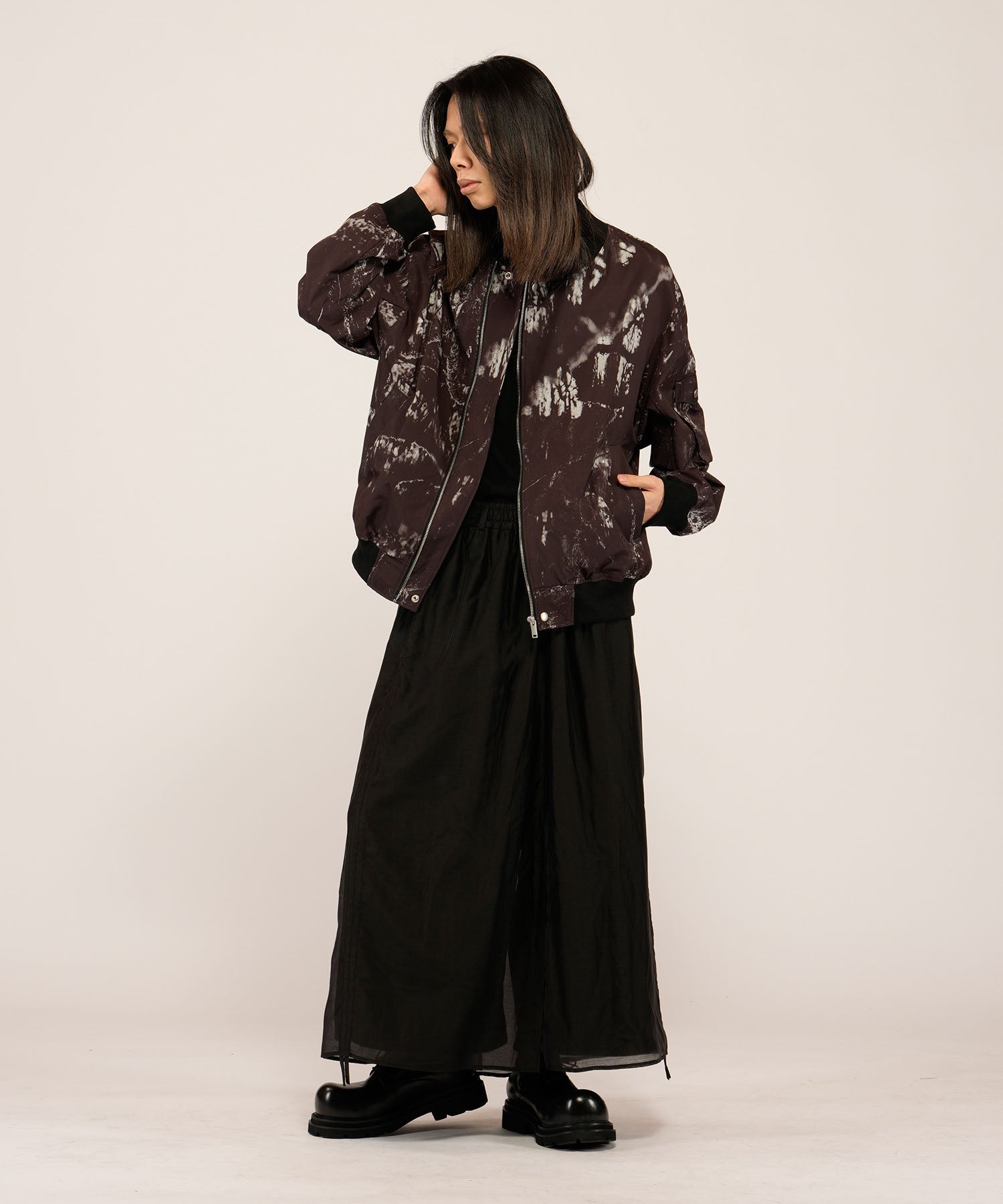 PATTERN1 Model:H180cm