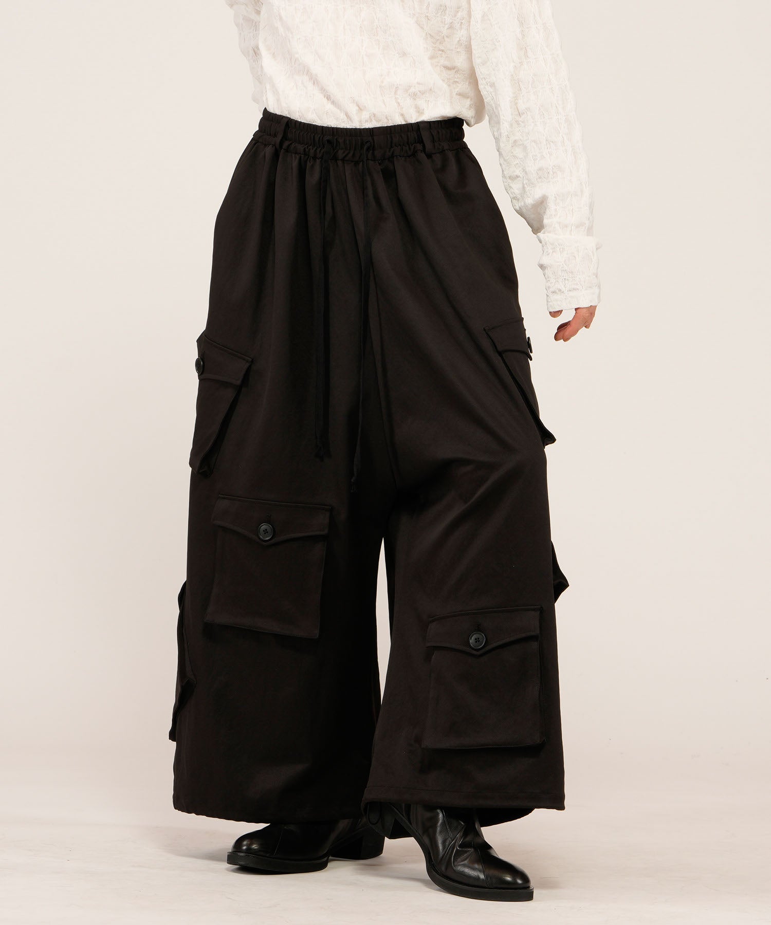 アシンメトリ-ワイドカーゴPT