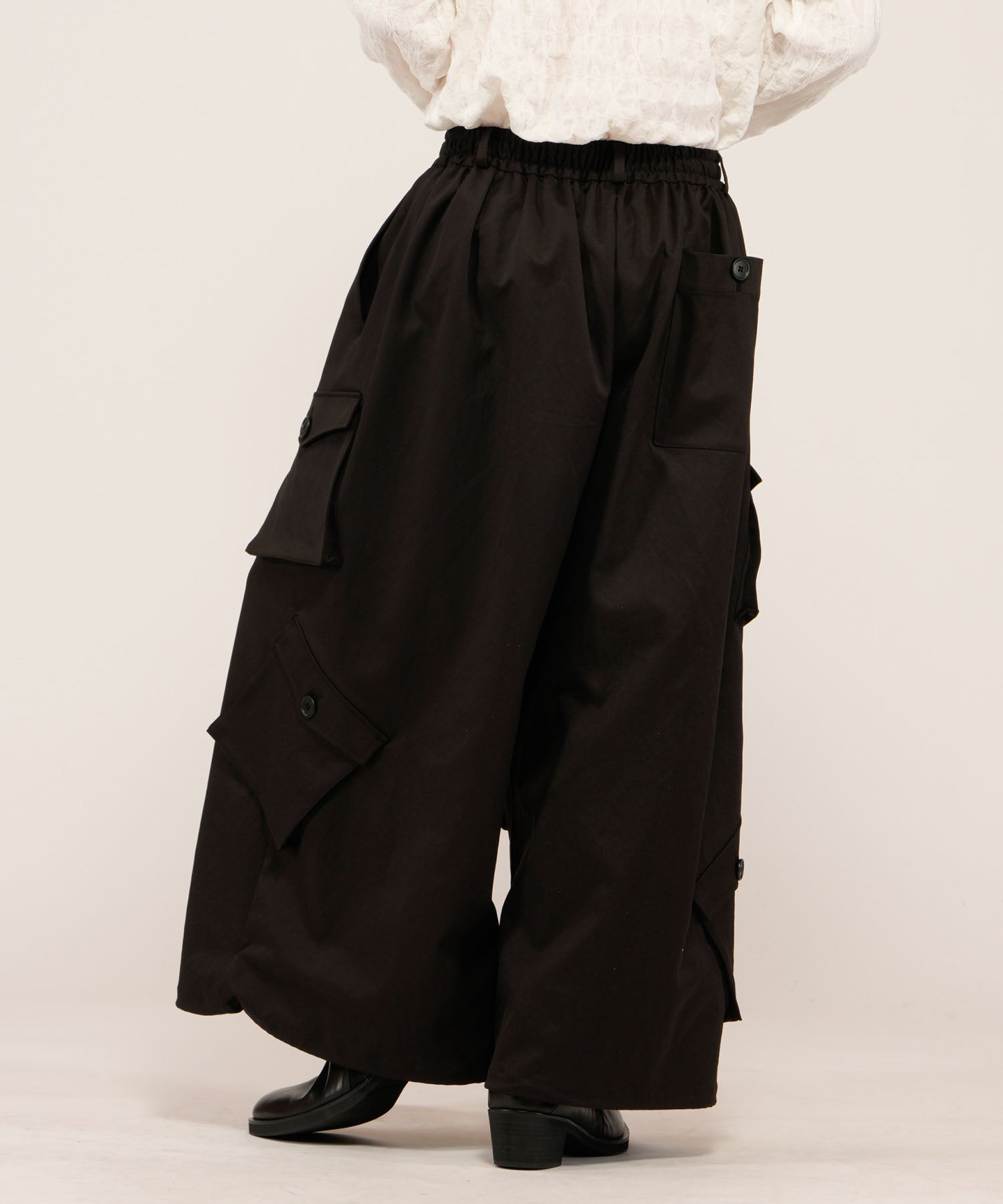 アシンメトリ-ワイドカーゴPT