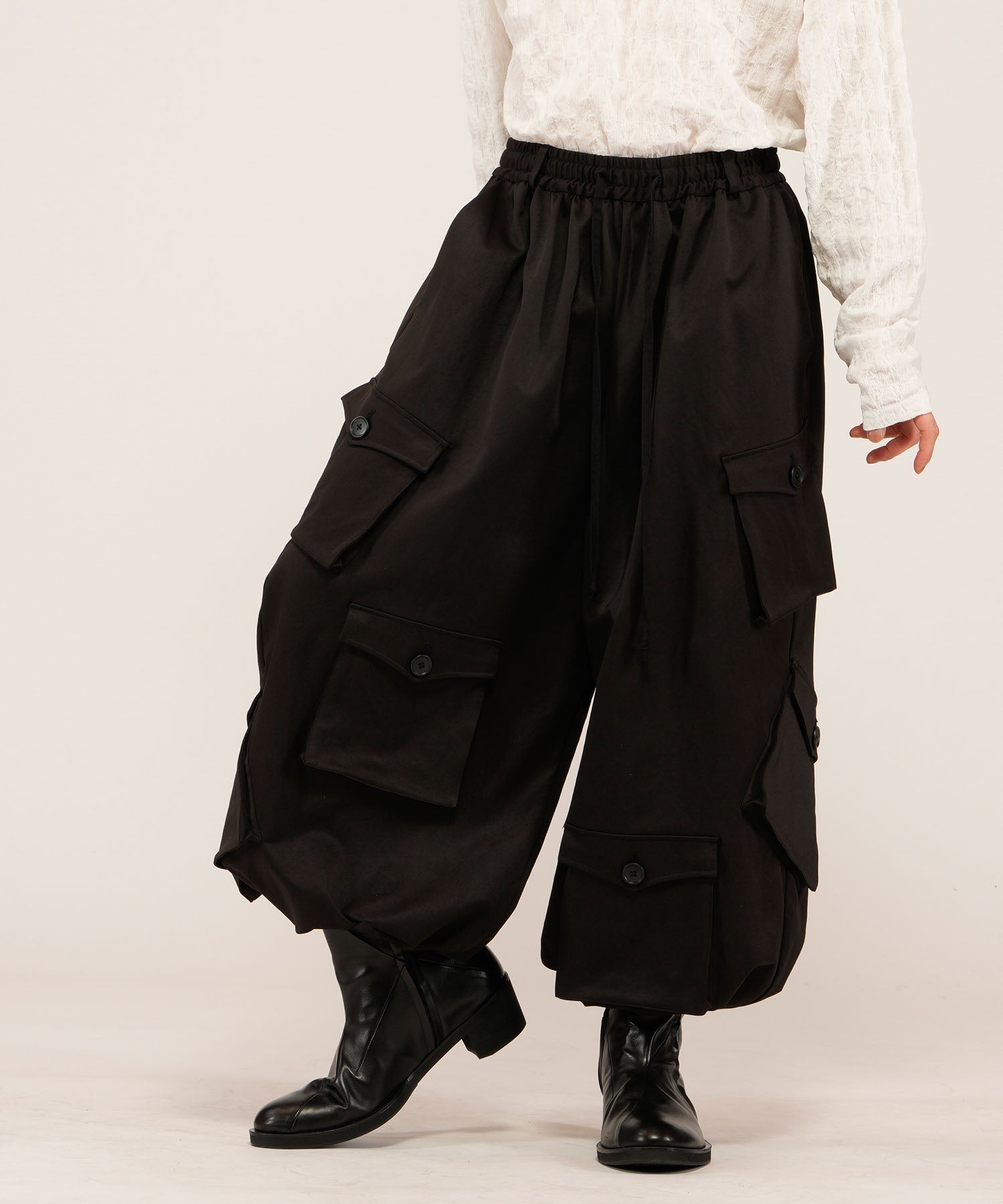 アシンメトリ-ワイドカーゴPT