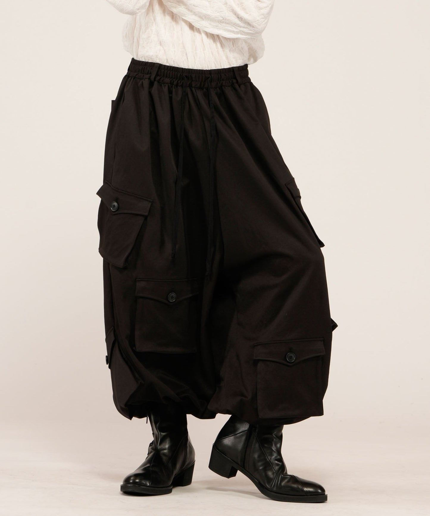 アシンメトリ-ワイドカーゴPT