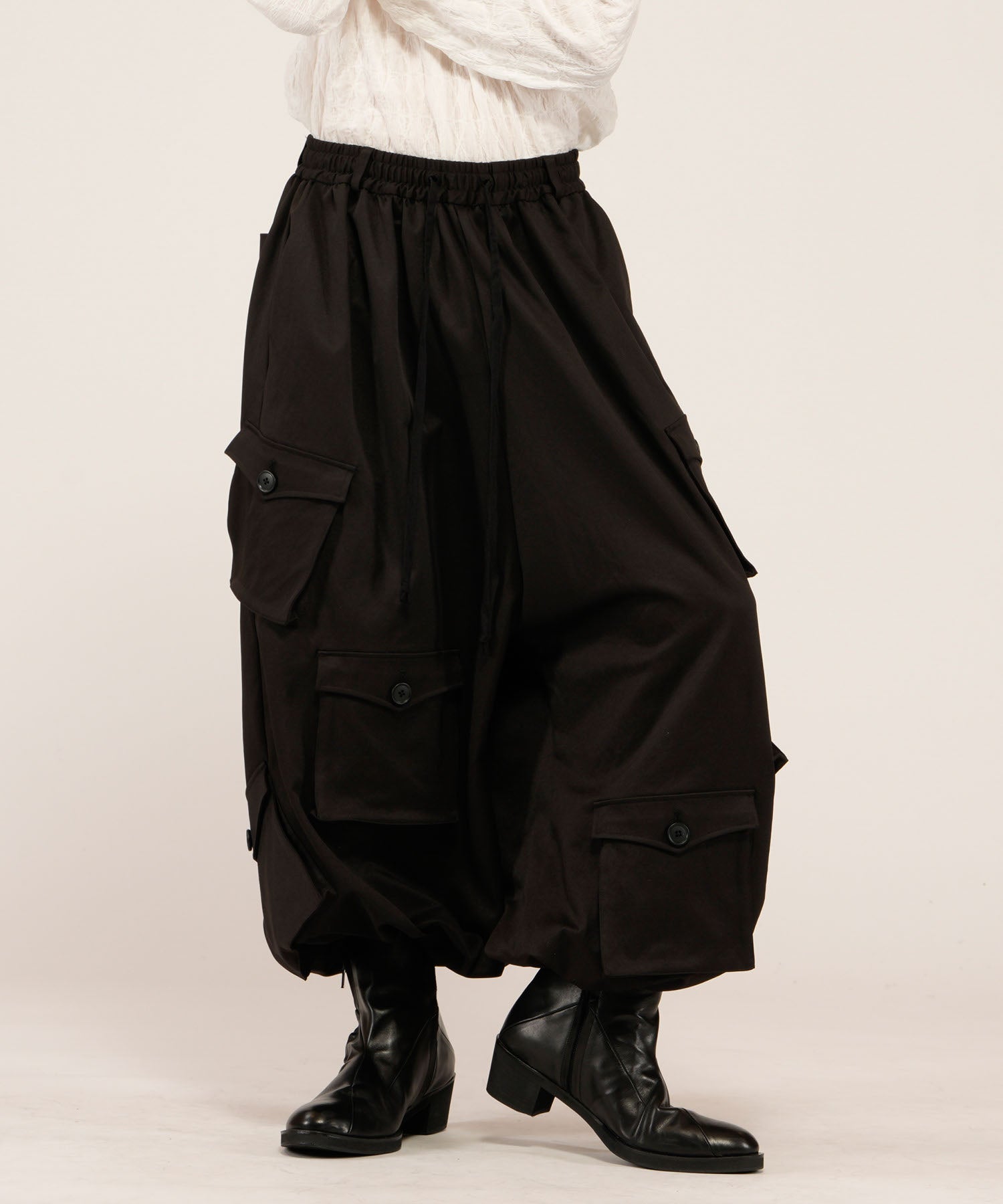 アシンメトリ-ワイドカーゴPT