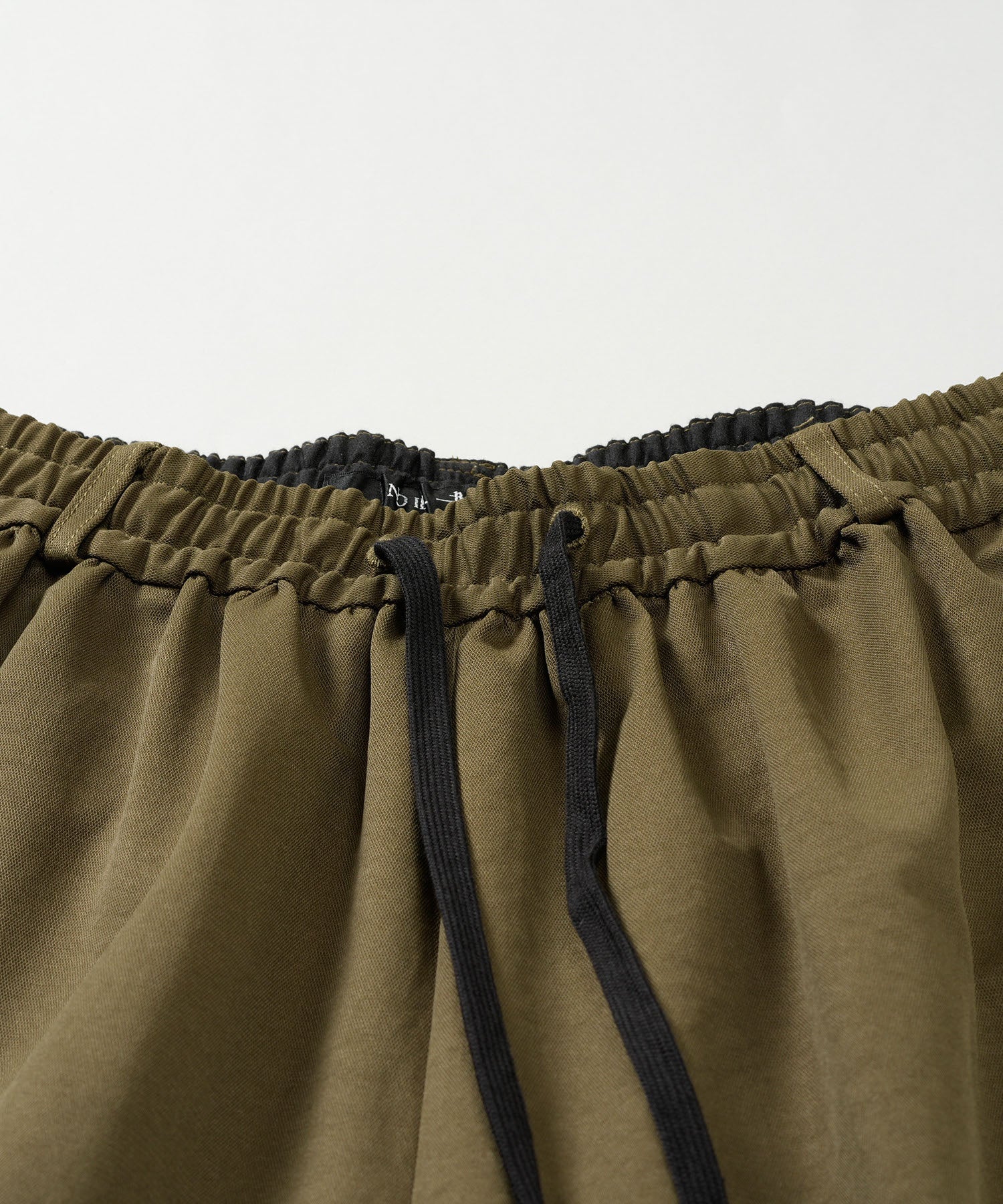 アシンメトリ-ワイドカーゴPT