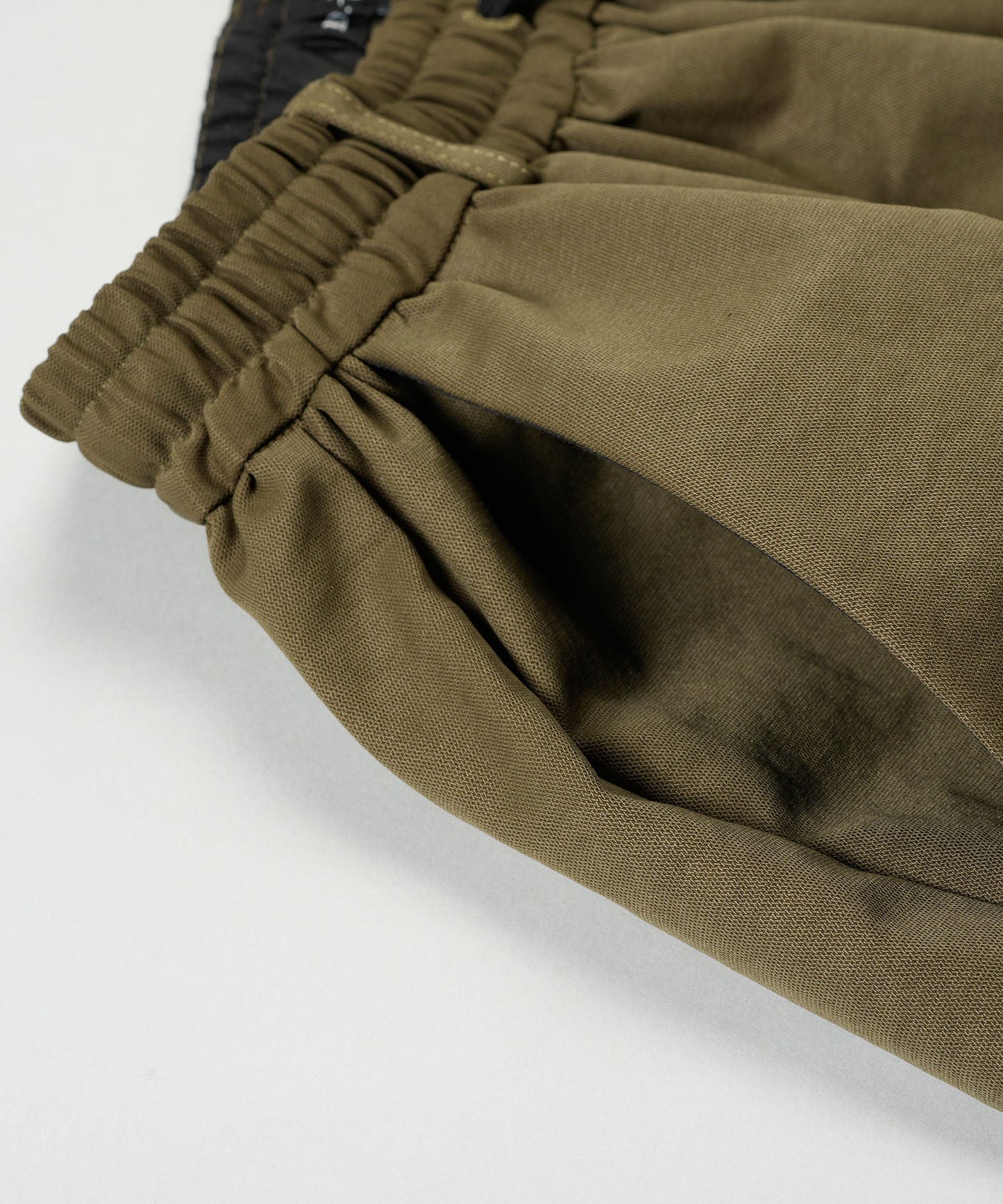 アシンメトリ-ワイドカーゴPT