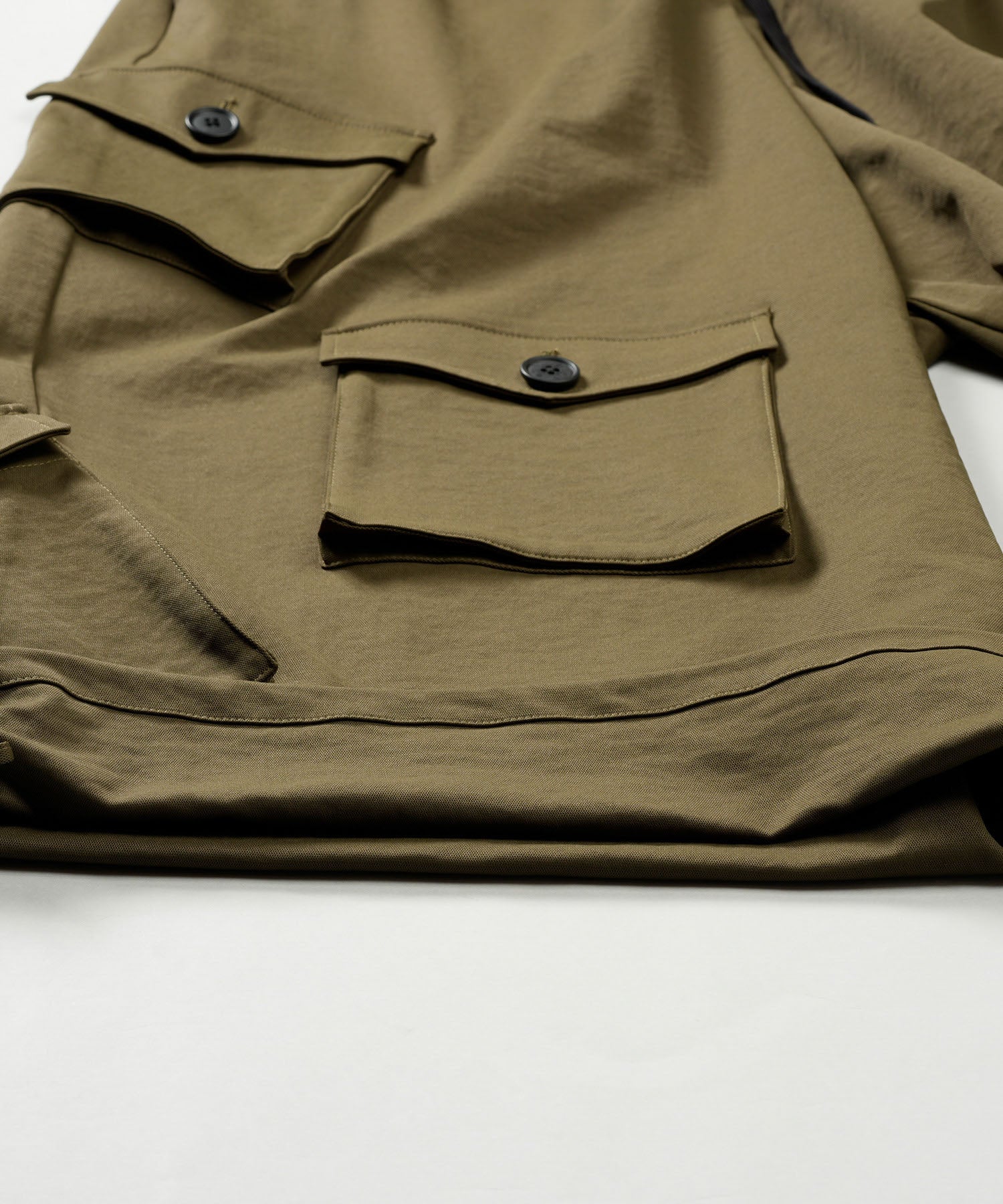 アシンメトリ-ワイドカーゴPT