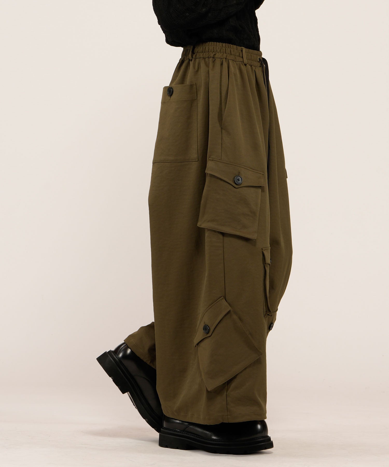 アシンメトリ-ワイドカーゴPT