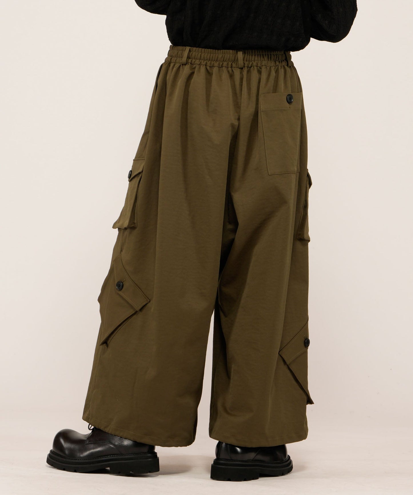 アシンメトリ-ワイドカーゴPT