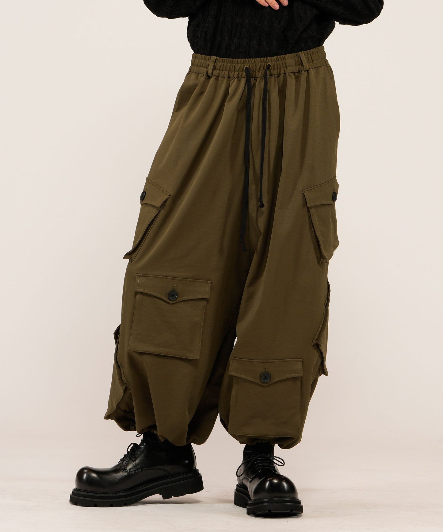 アシンメトリ-ワイドカーゴPT