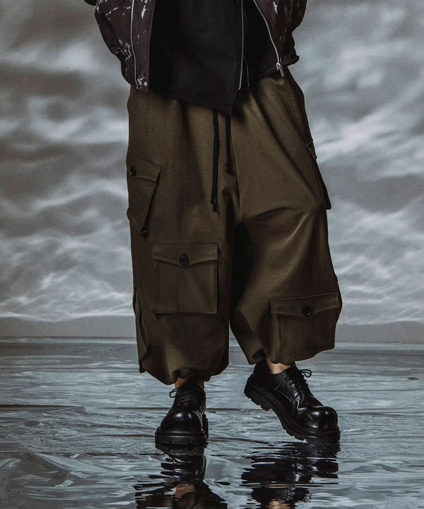 アシンメトリ-ワイドカーゴPT