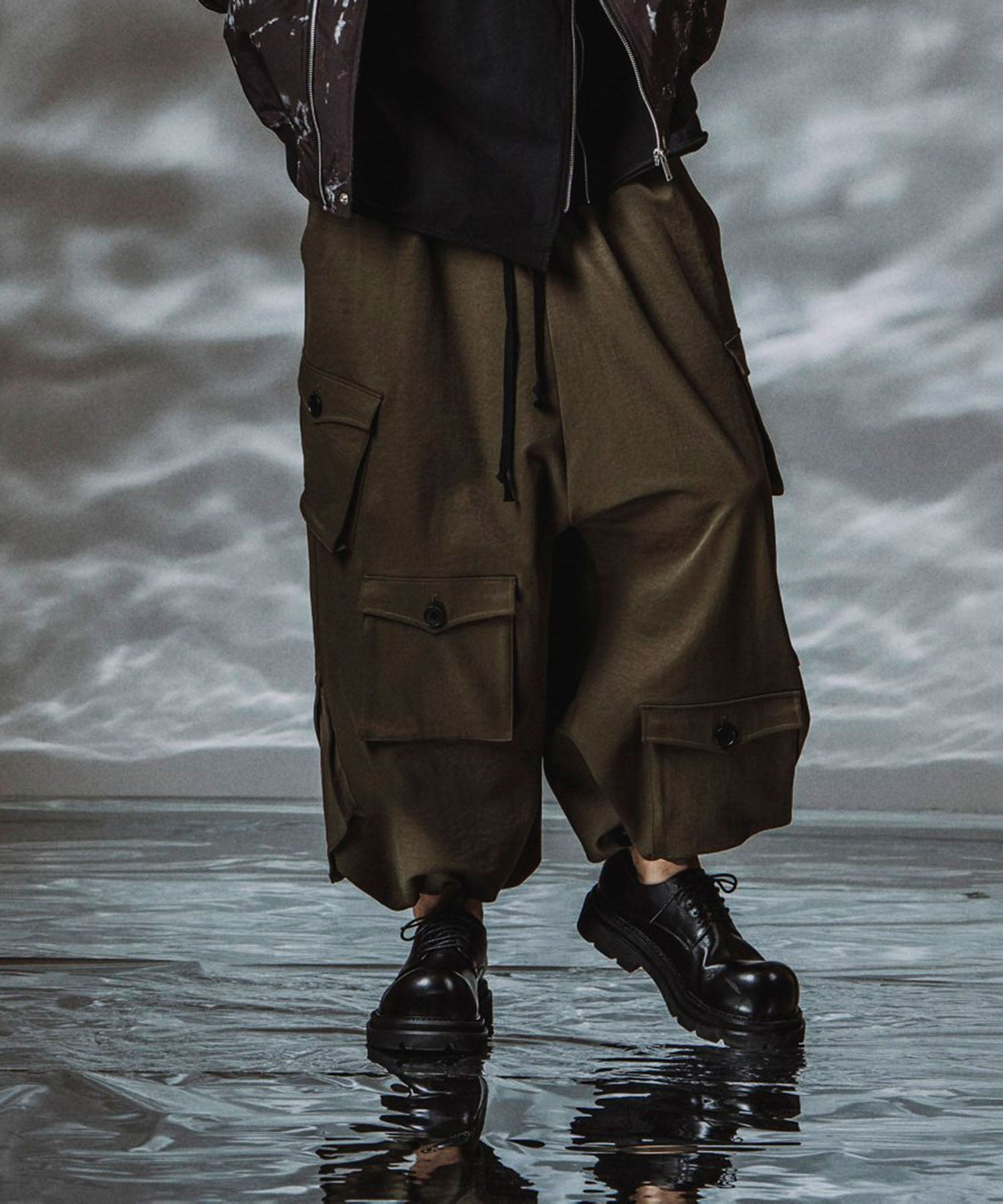 アシンメトリ-ワイドカーゴPT