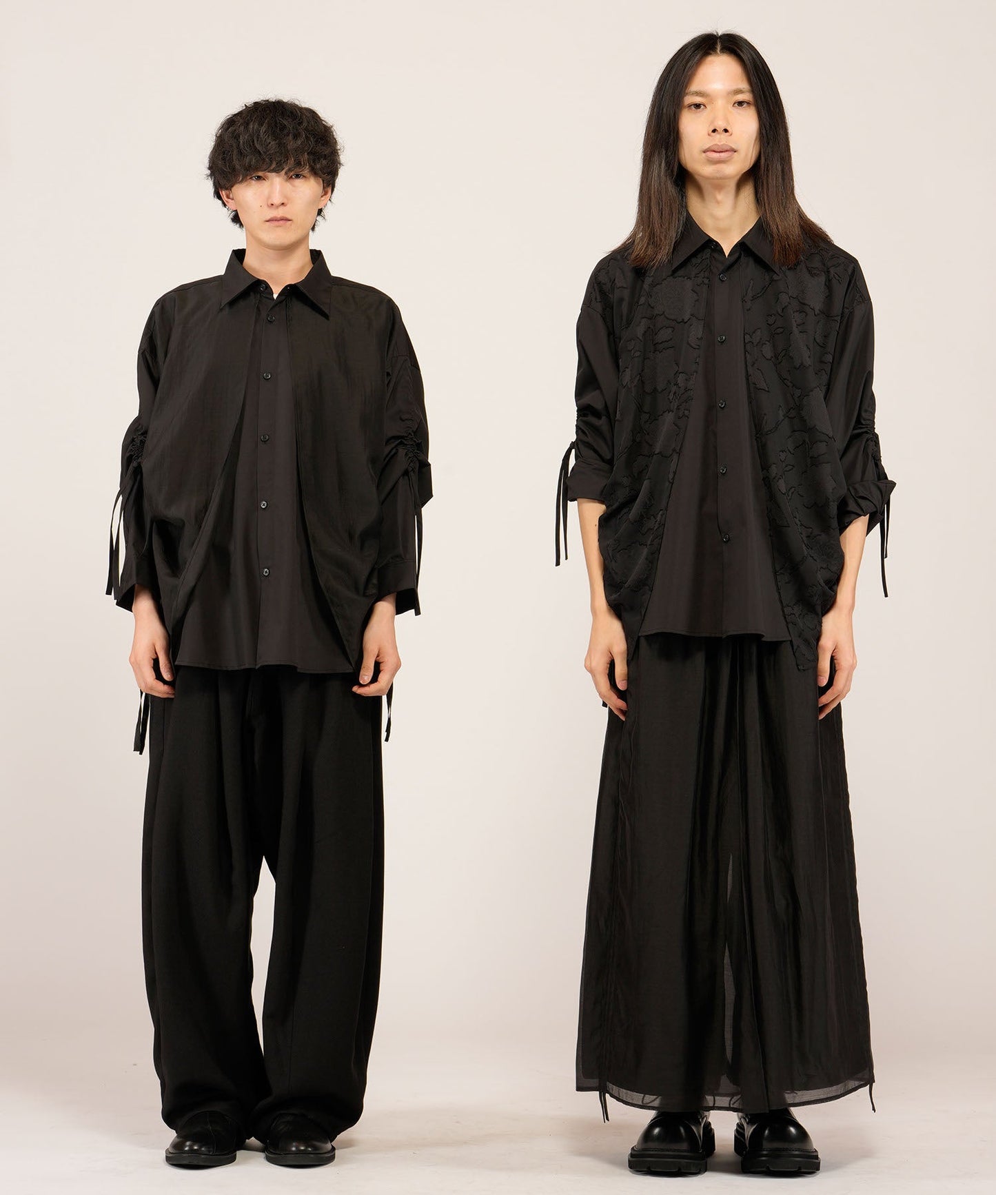 BLACK Model:H169cm / PATTERN1 Model:H180cm