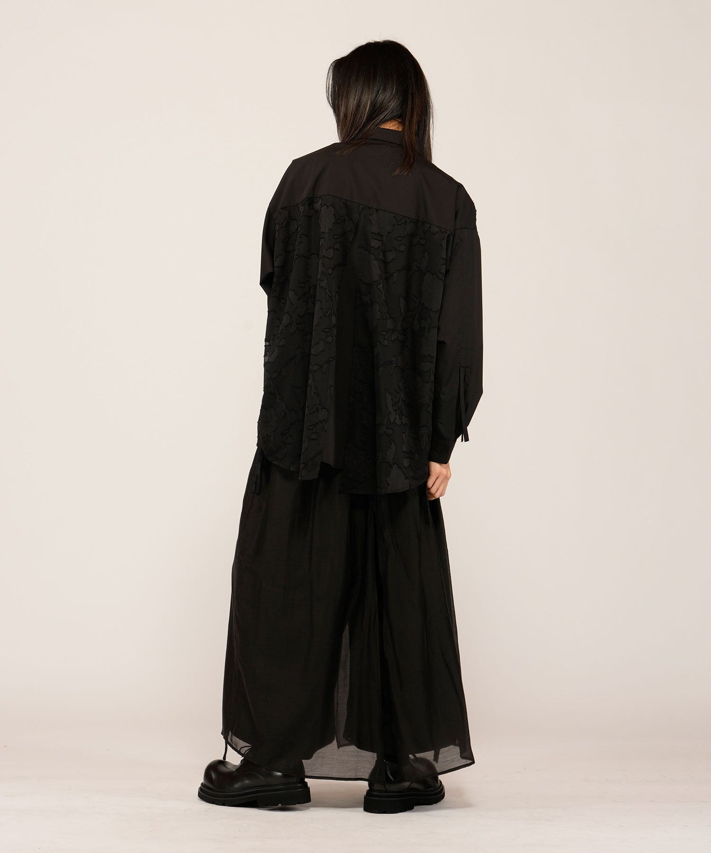 PATTERN1 Model:H180cm