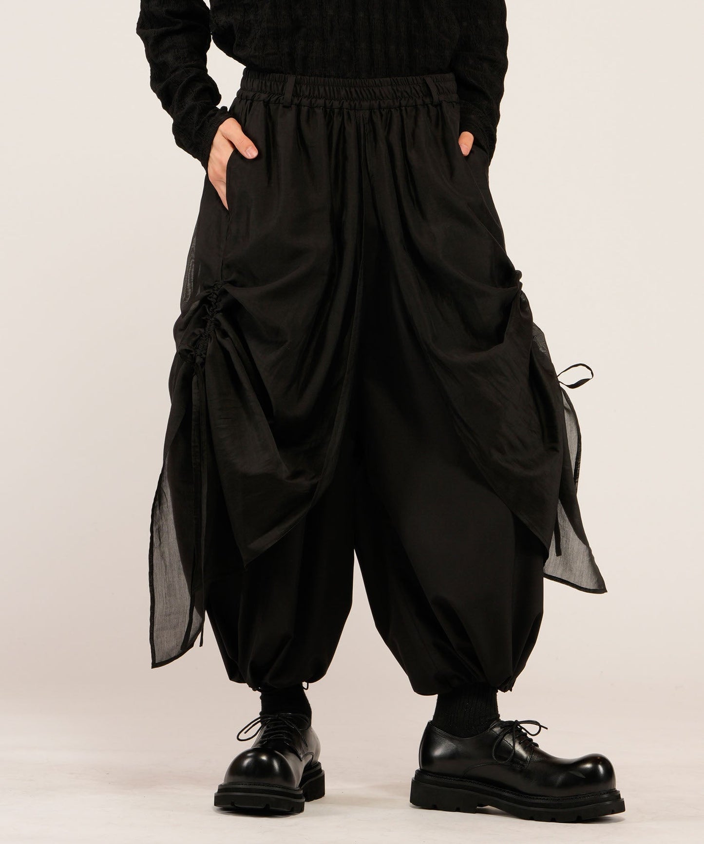 ドローストリングスレイヤードバギートラウザーズ