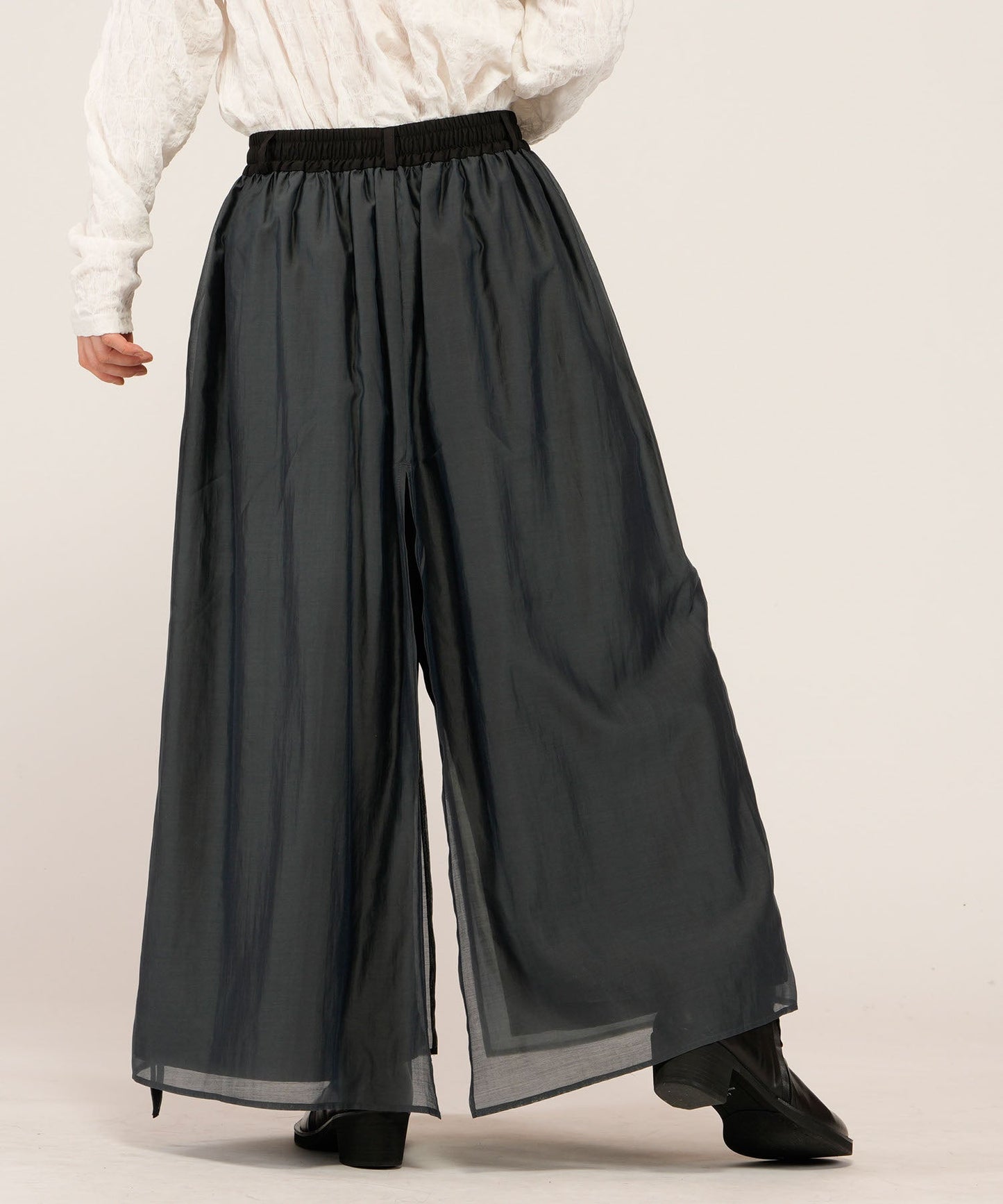 ドローストリングスレイヤードバギートラウザーズ