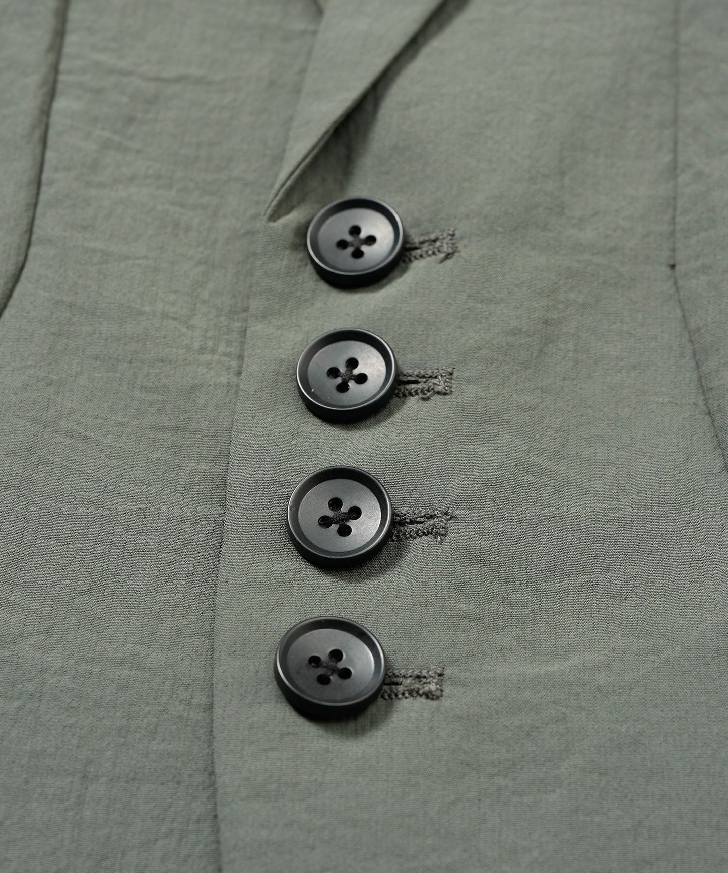 Multi-seam 4B-long jacket