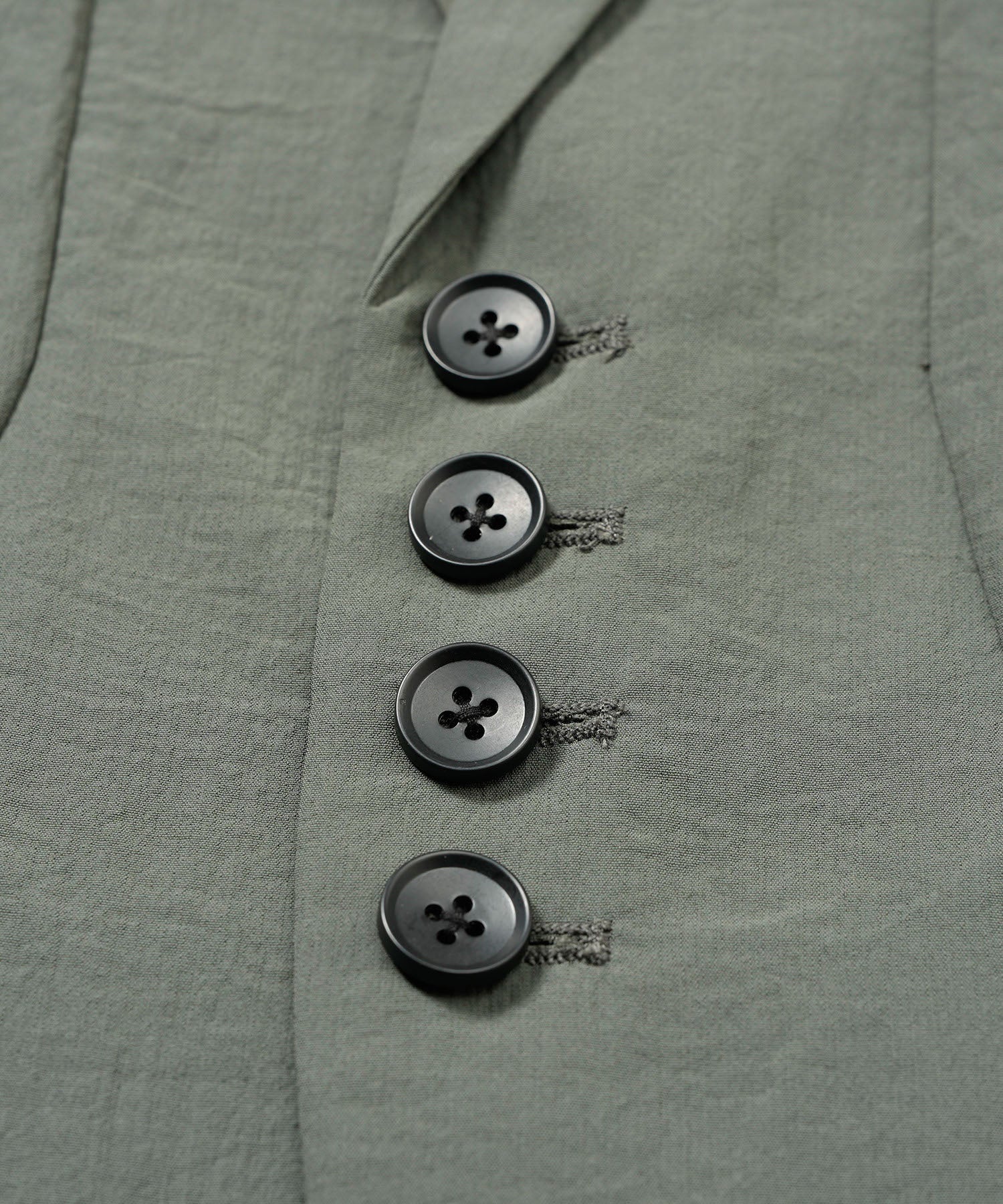 Multi-seam 4B-long jacket