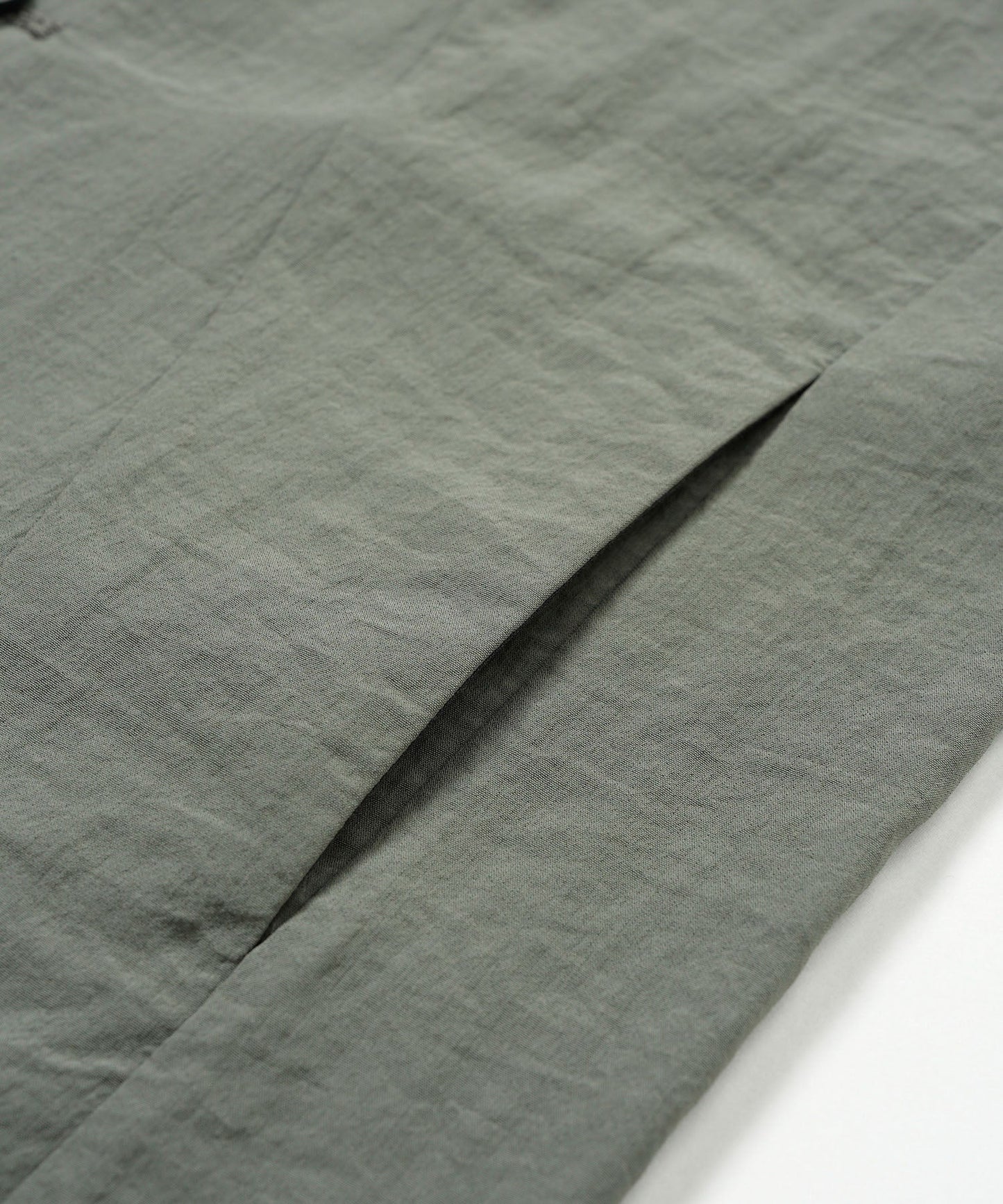 Multi-seam 4B-long jacket