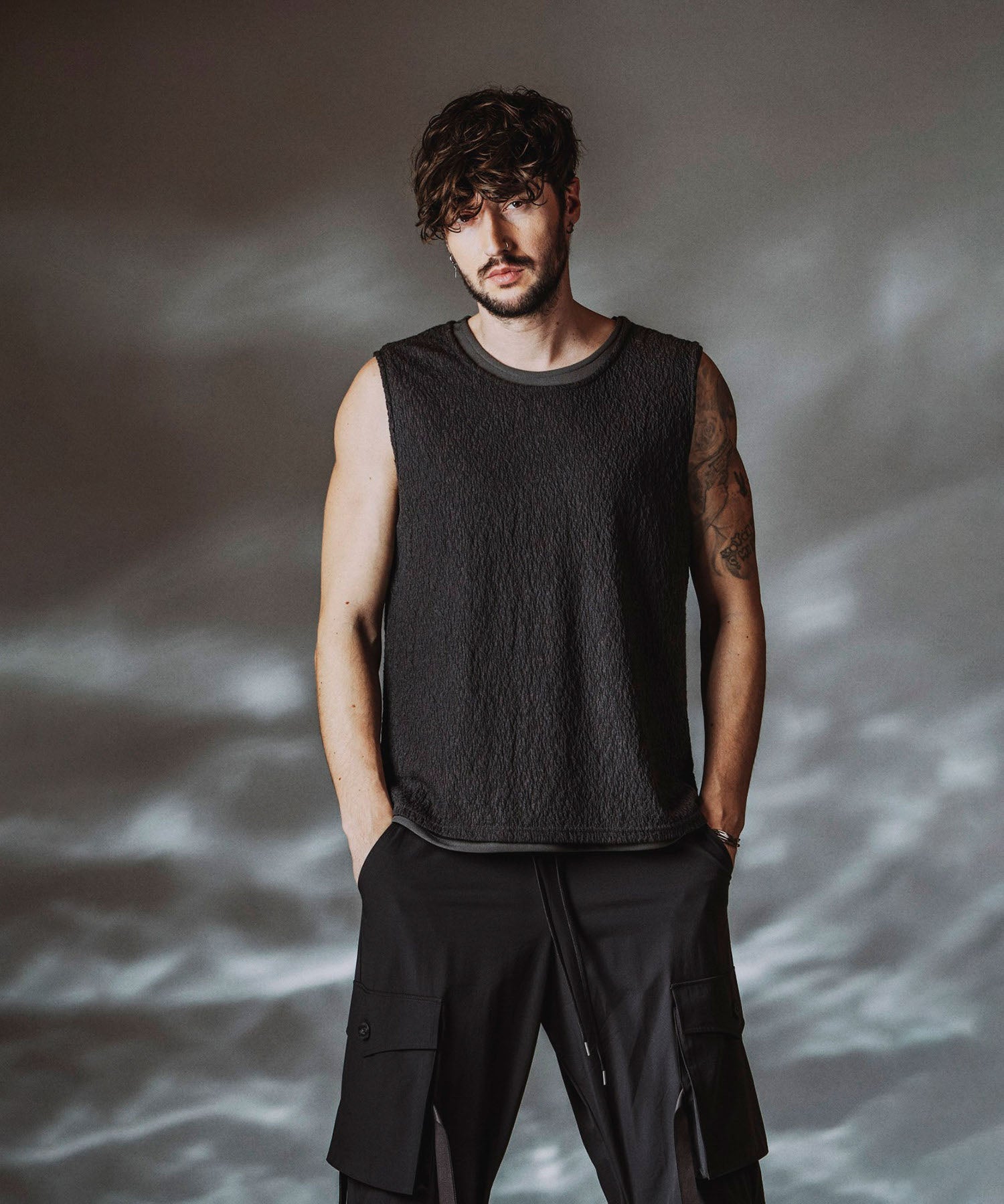 シアーレイヤードスリーブレスPO