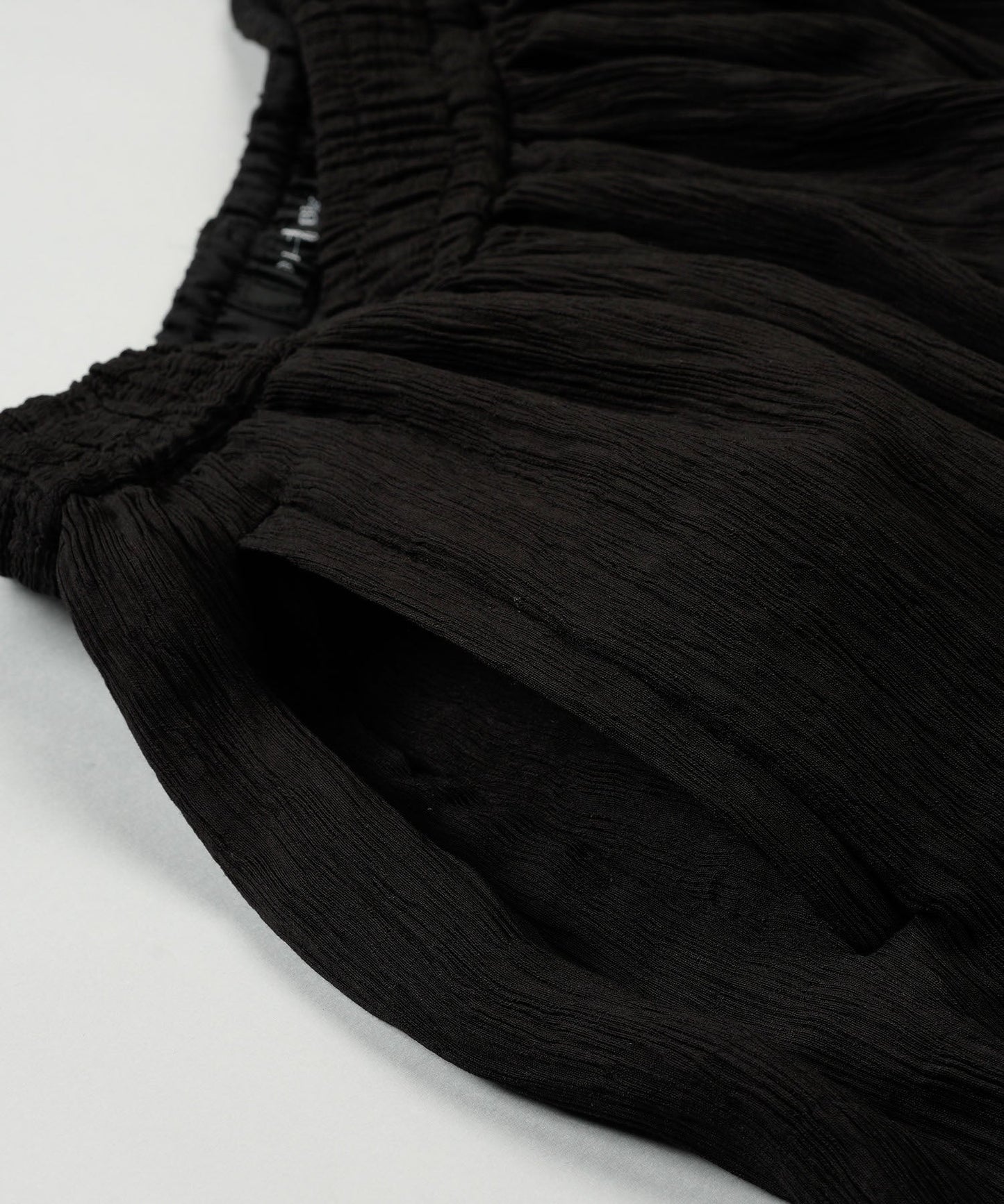 ドローストリングスサルエルトラウザーズ